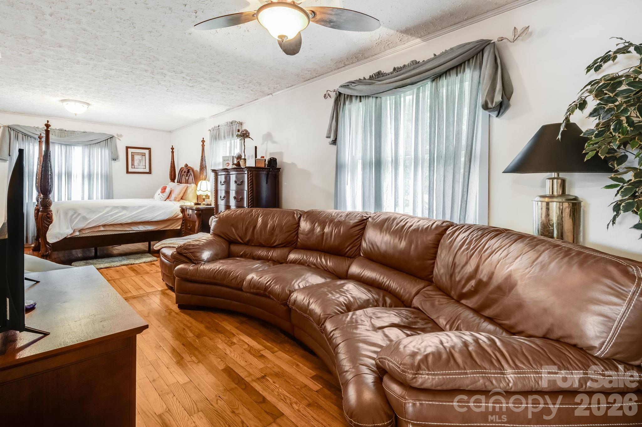4 Brad Street Property Photo 15