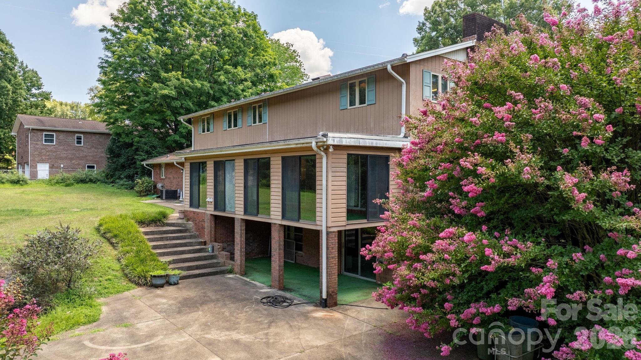 1335 36th Avenue Drive 20-27/d Property Photo 40