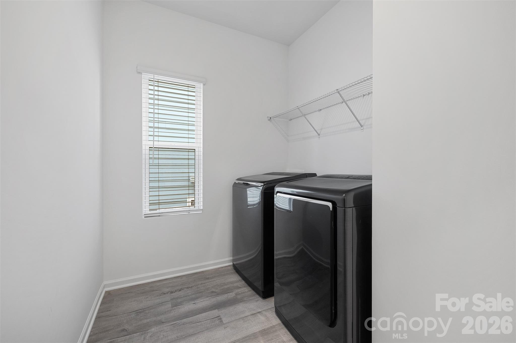 483 Switch Street Property Photo 4