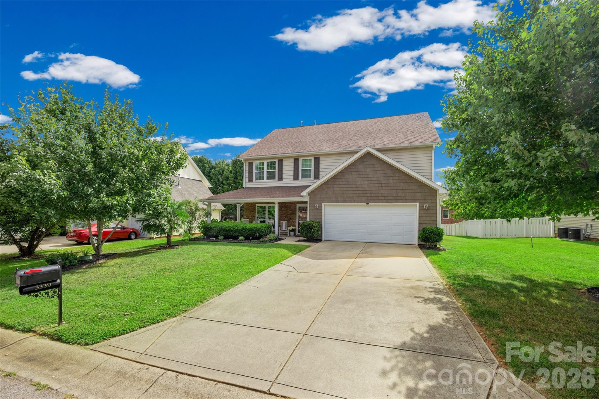 3339 Kingshire Way Property Photo 1