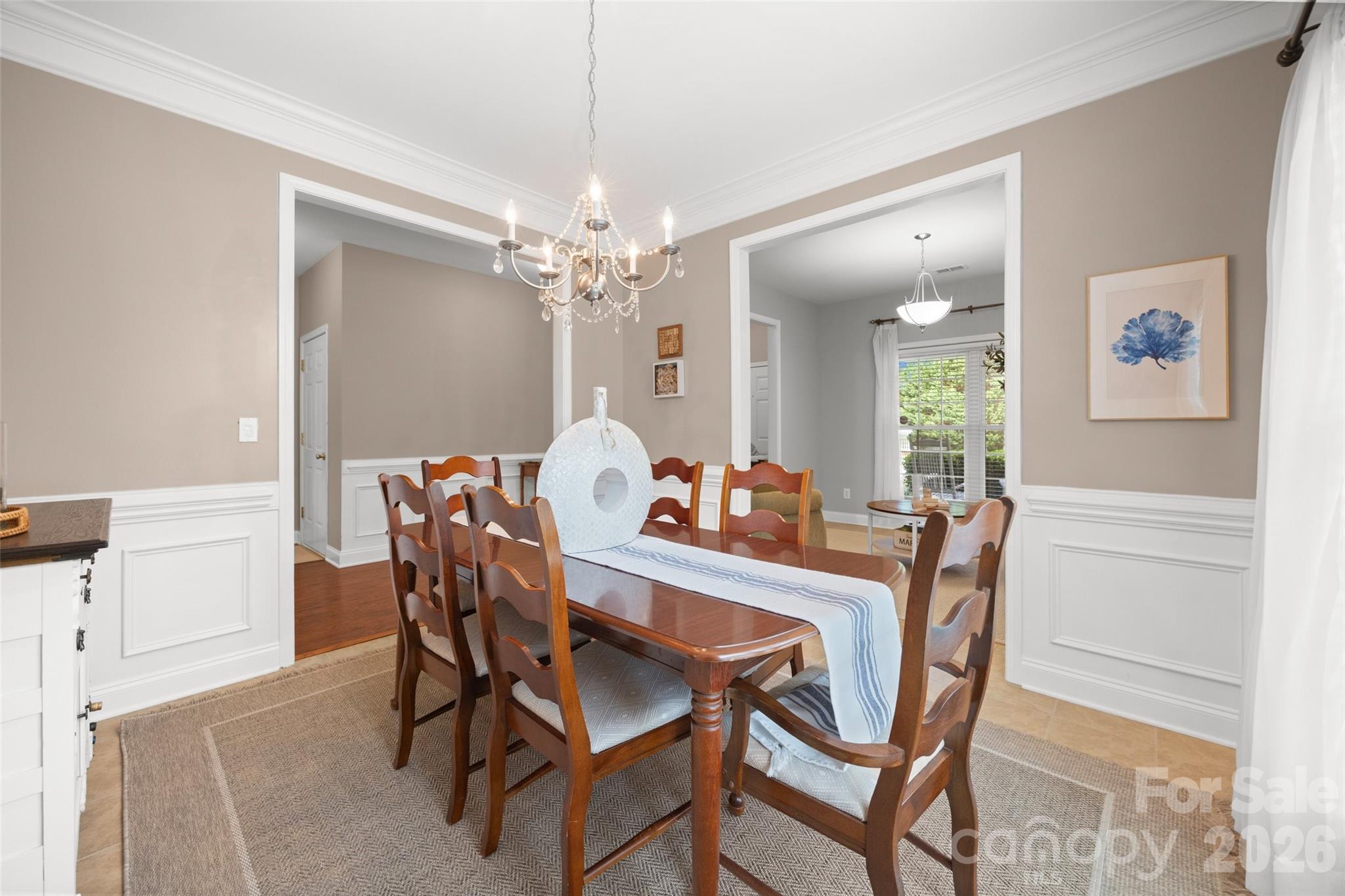 3339 Kingshire Way Property Photo 13