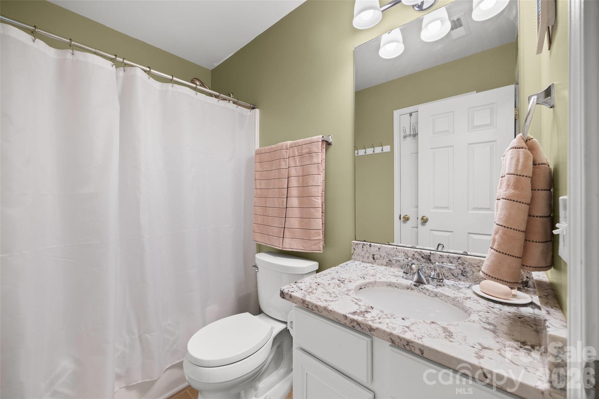 3339 Kingshire Way Property Photo 35