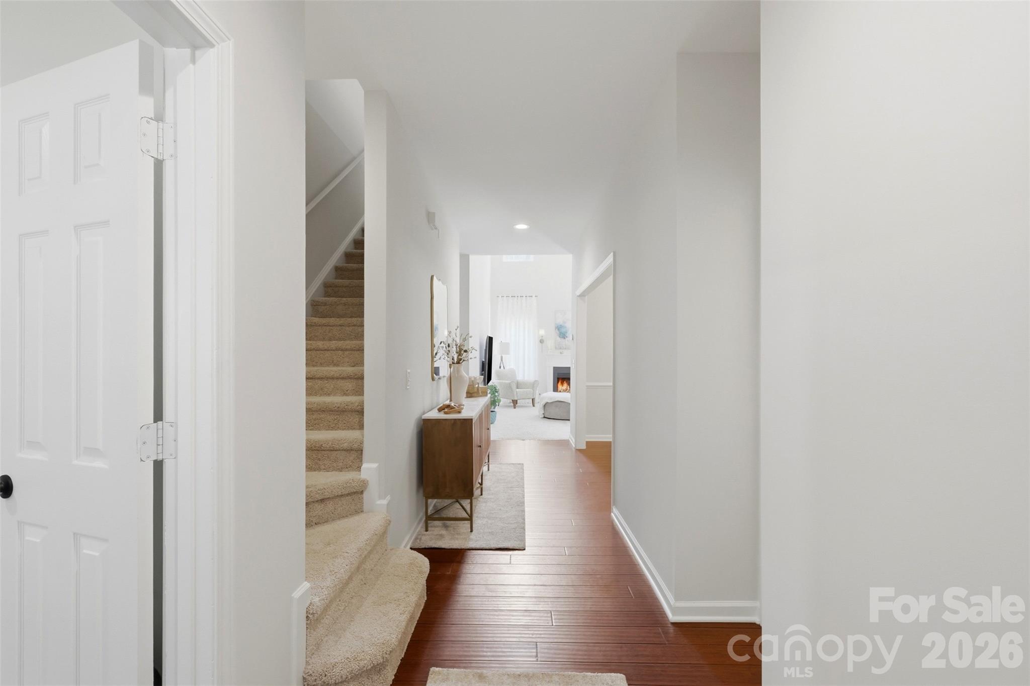 2020 White Cedar Lane Property Photo 2