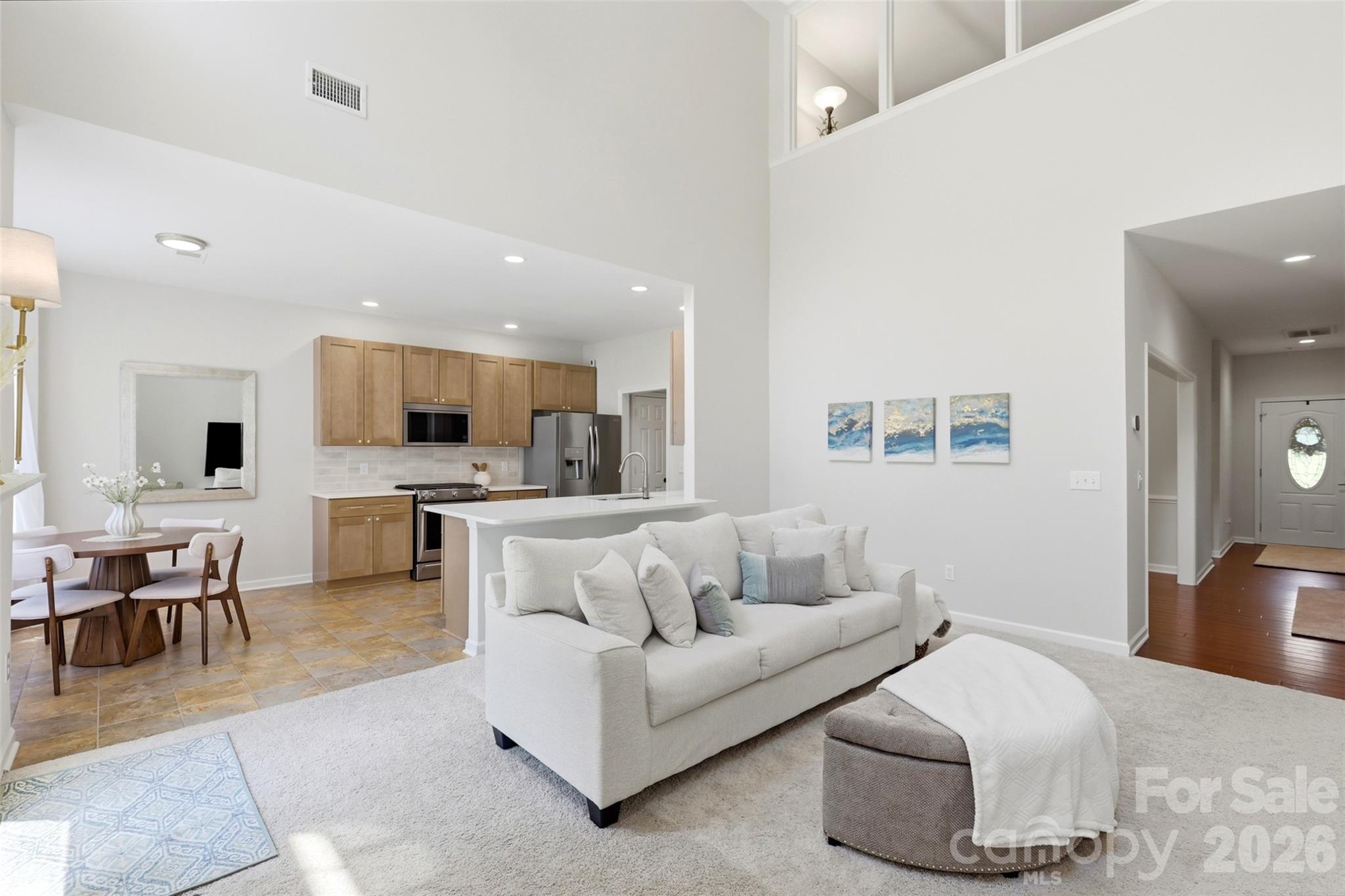 2020 White Cedar Lane Property Photo 4