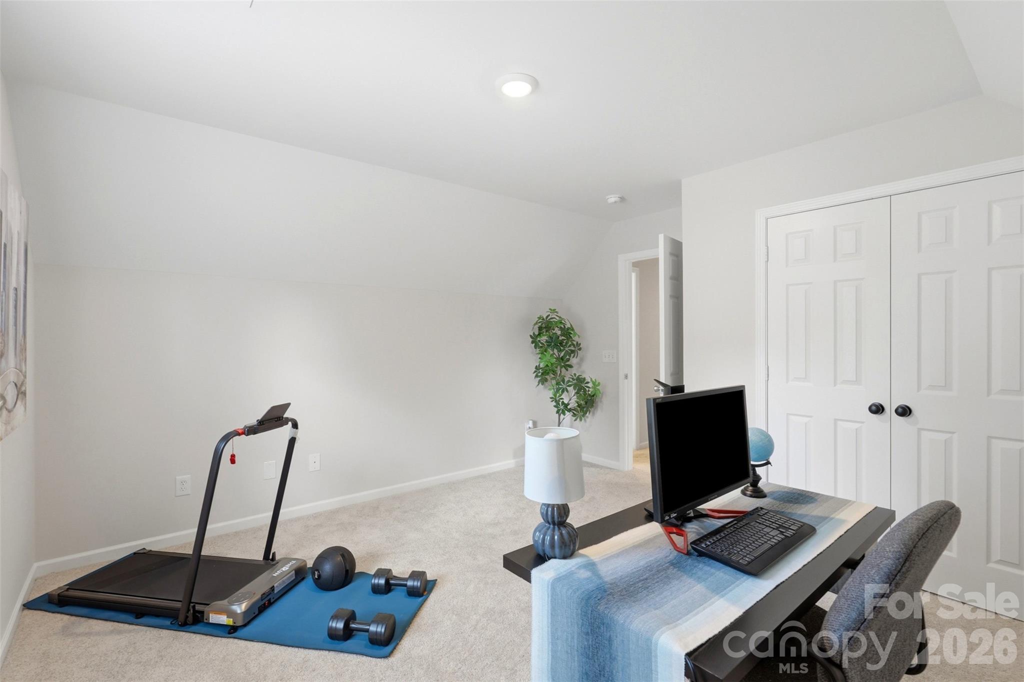 2020 White Cedar Lane Property Photo 34