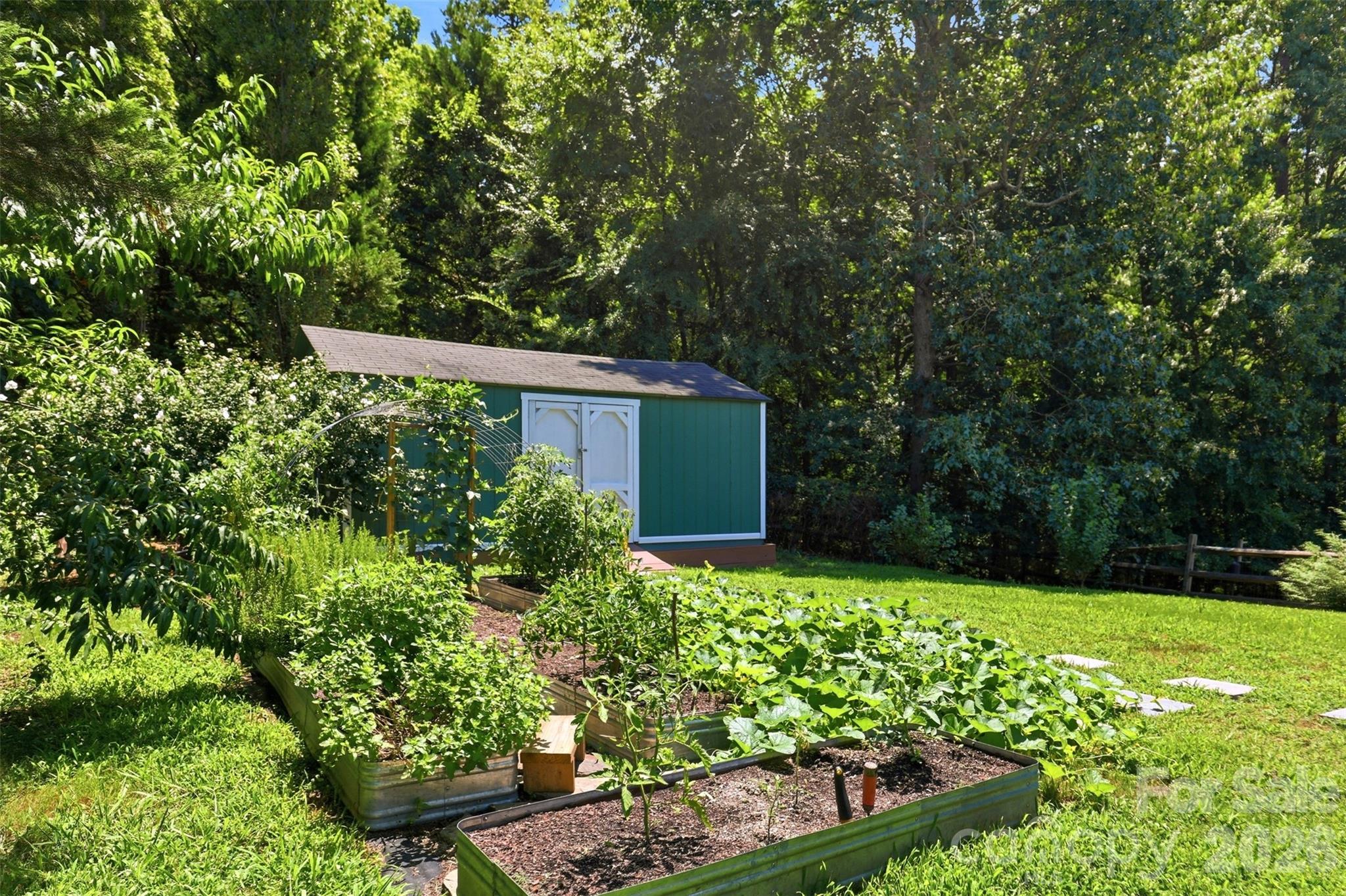 2020 White Cedar Lane Property Photo 47