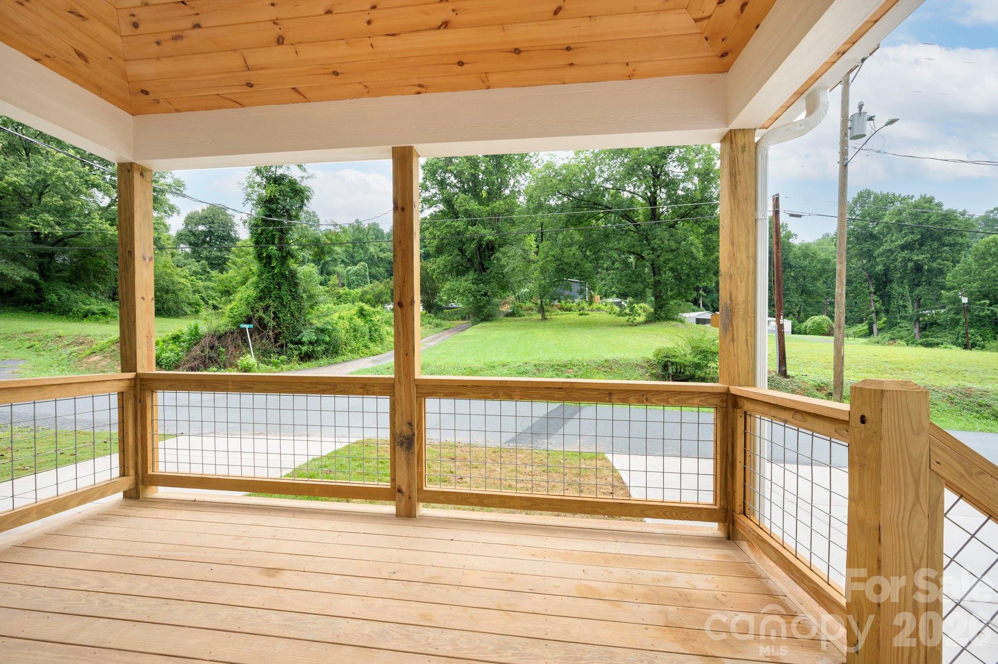 108 Orchard Street Property Photo 2