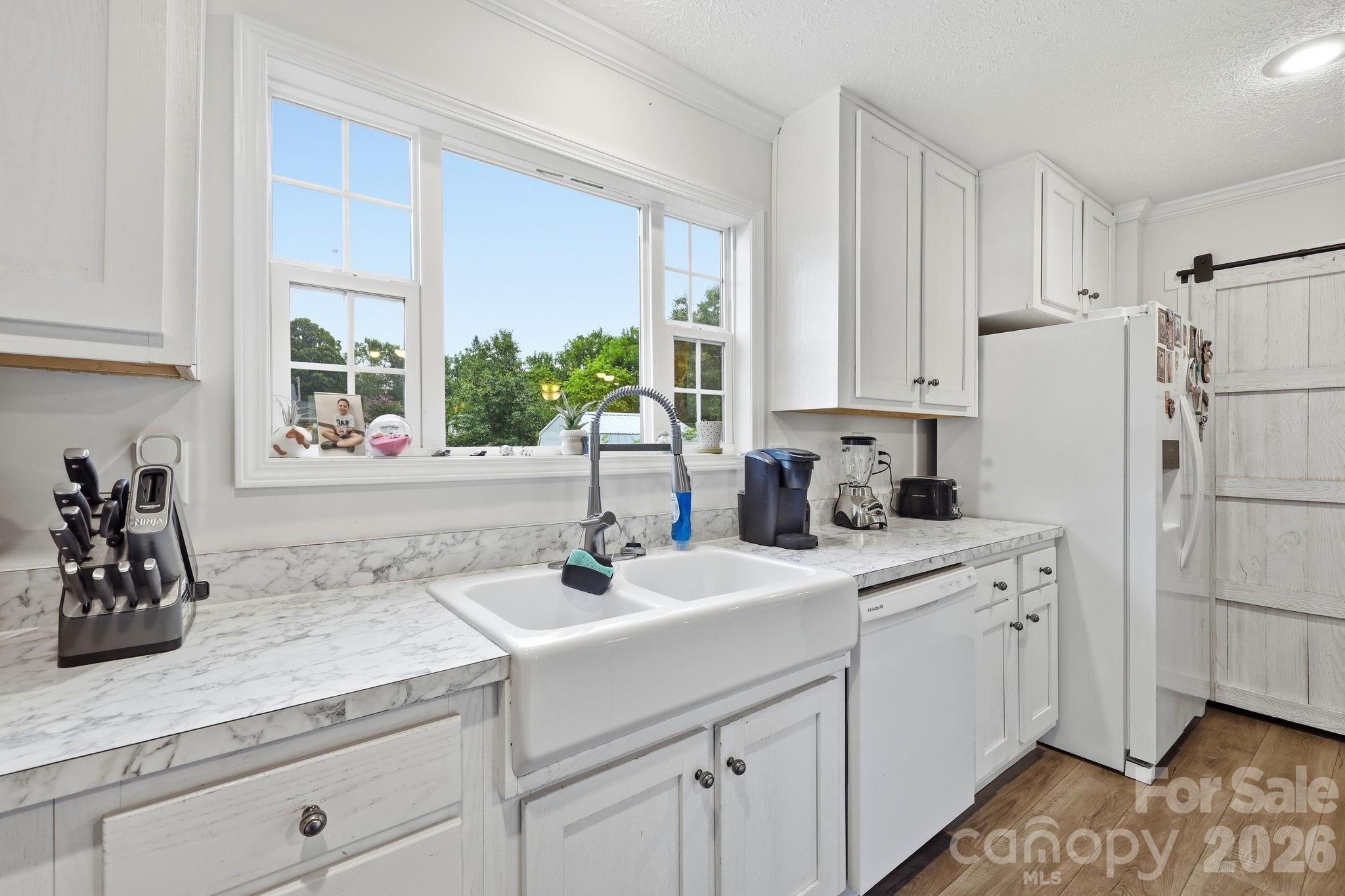417 Glover Street Property Photo 11