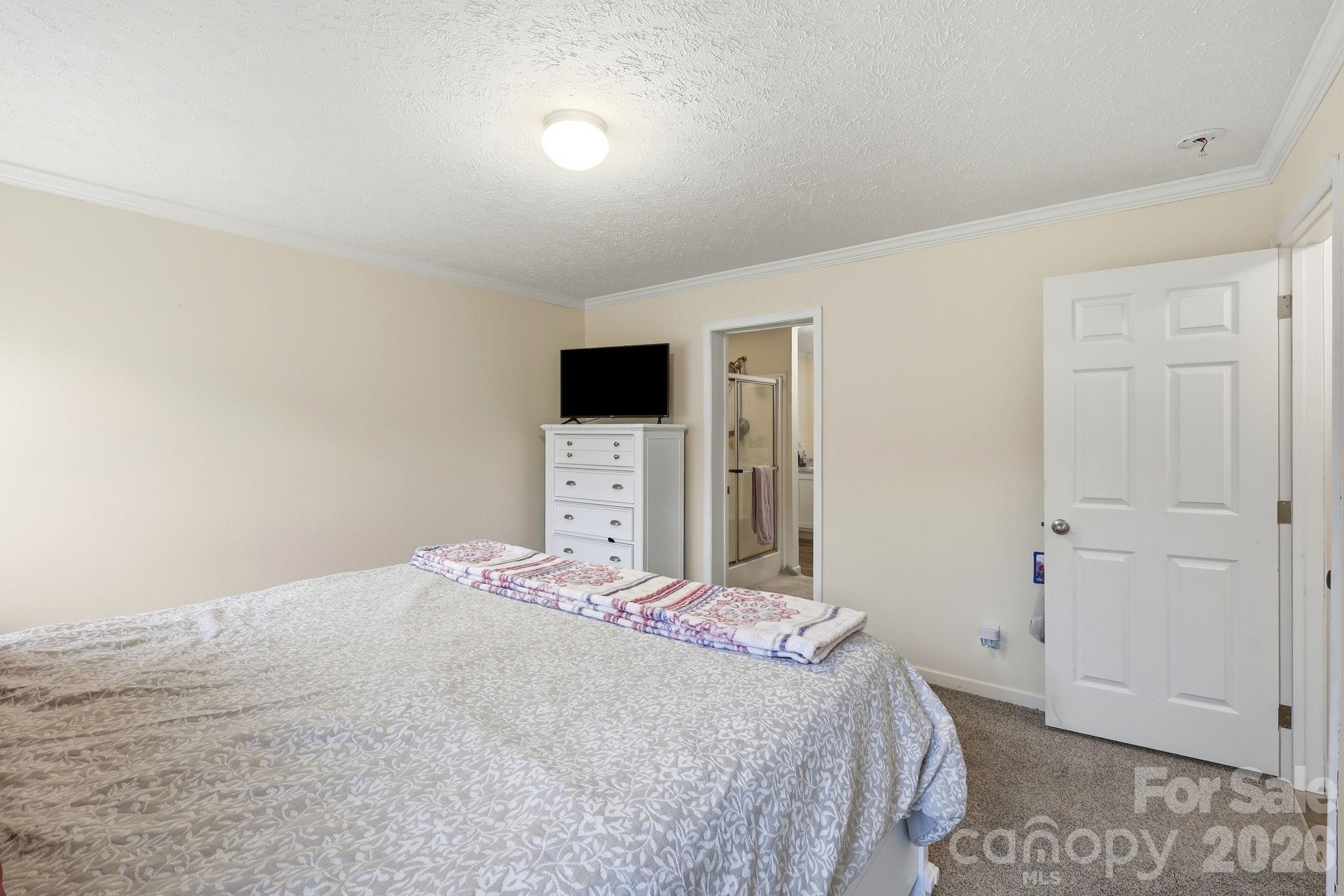 417 Glover Street Property Photo 18