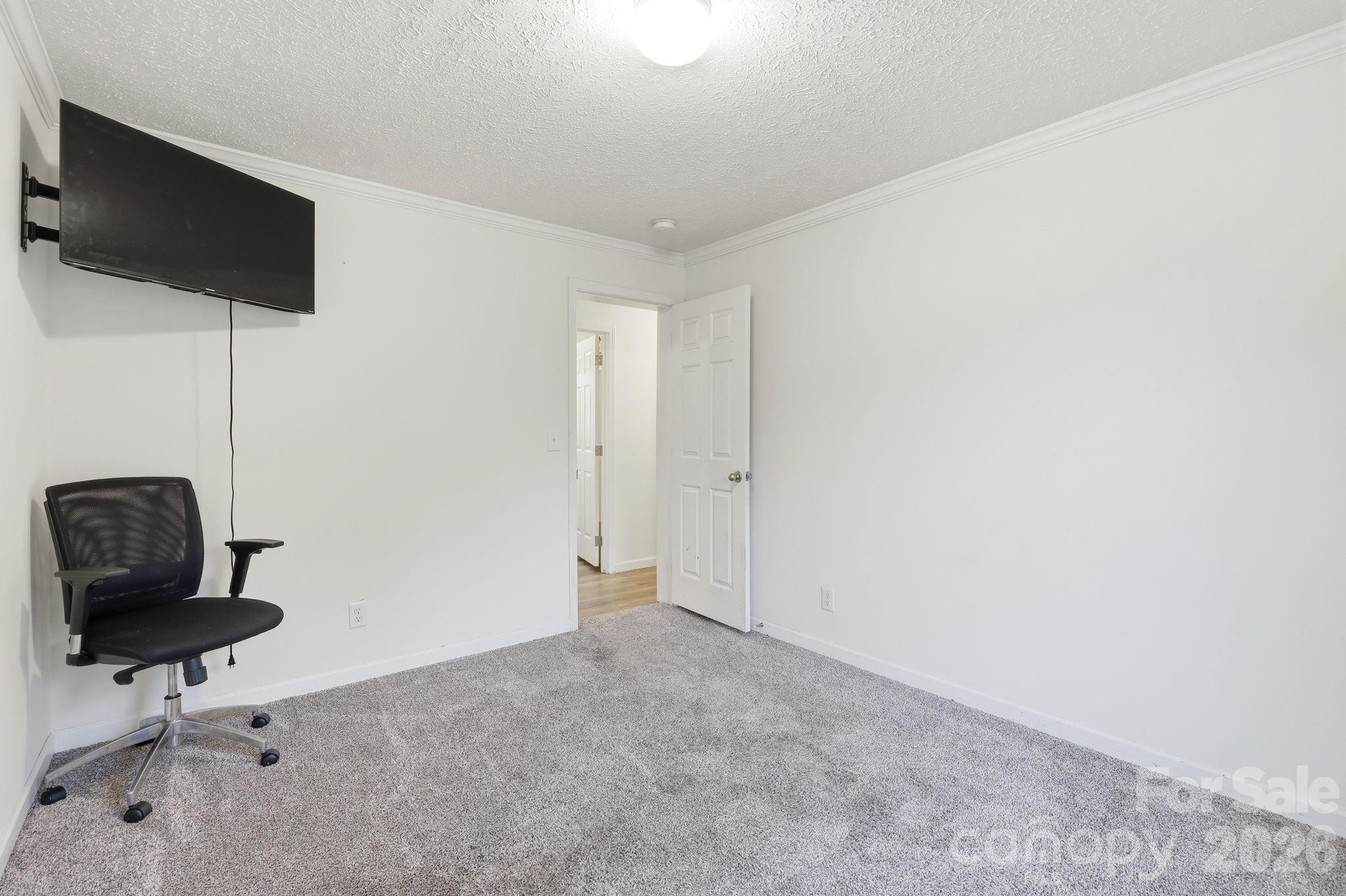 417 Glover Street Property Photo 24
