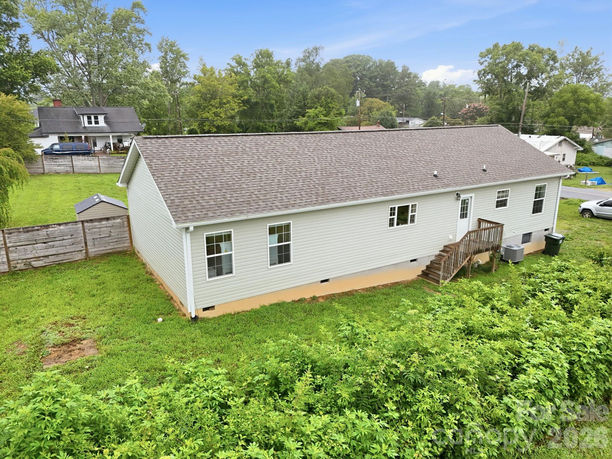 417 Glover Street Property Photo 29