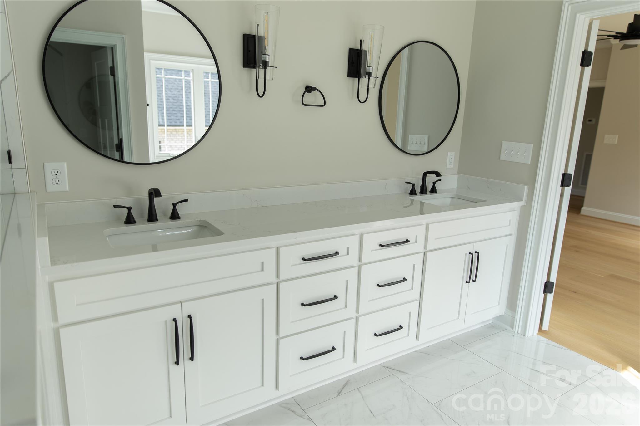 2935 Tavistock Lane Property Photo 16