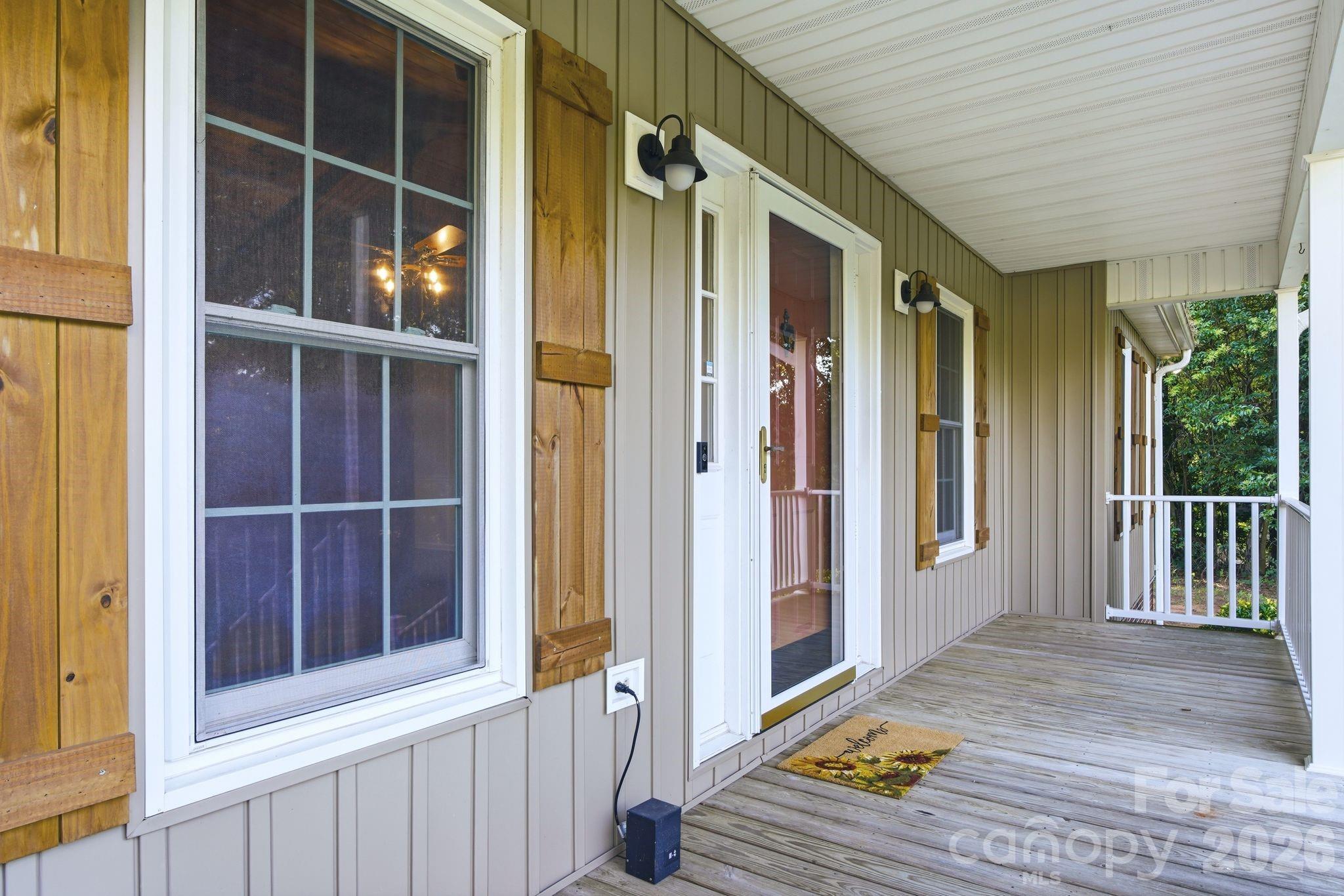 1905 Stokes Ferry Road Property Photo 3