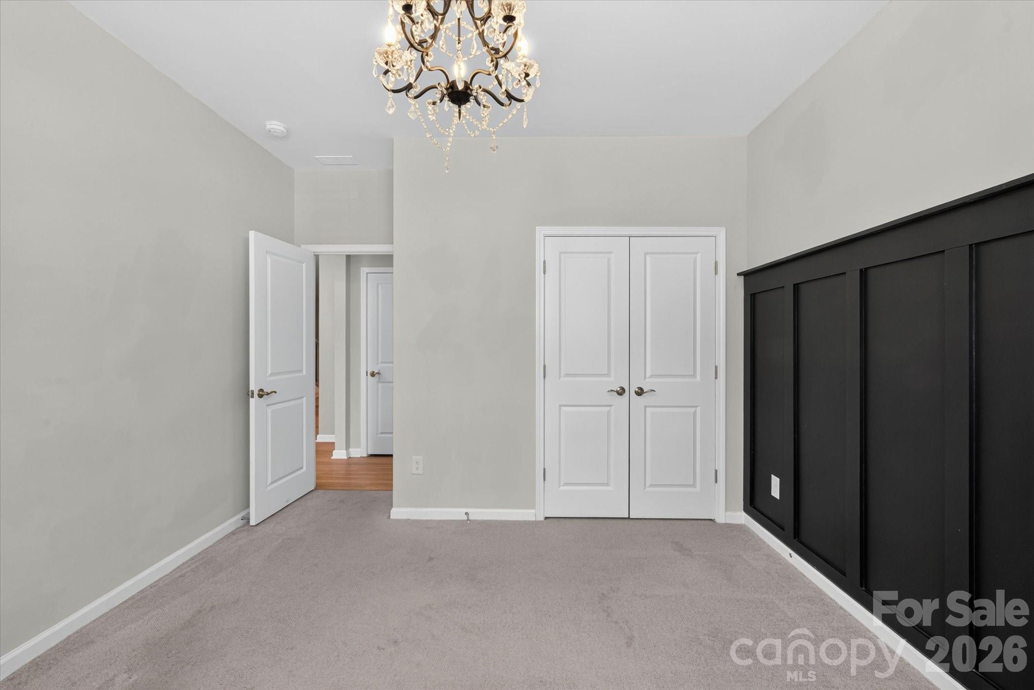 14016 Southbridge Forest Drive Property Photo 6