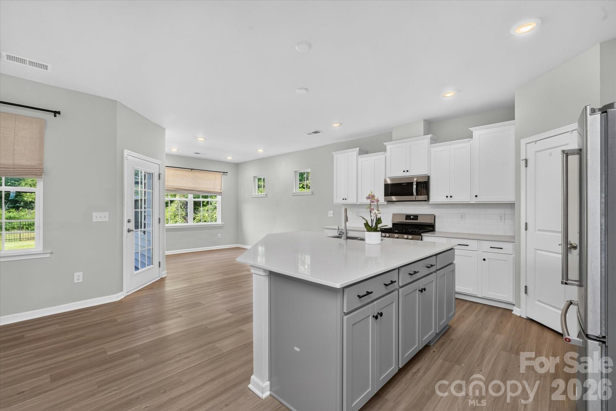 14016 Southbridge Forest Drive Property Photo 14