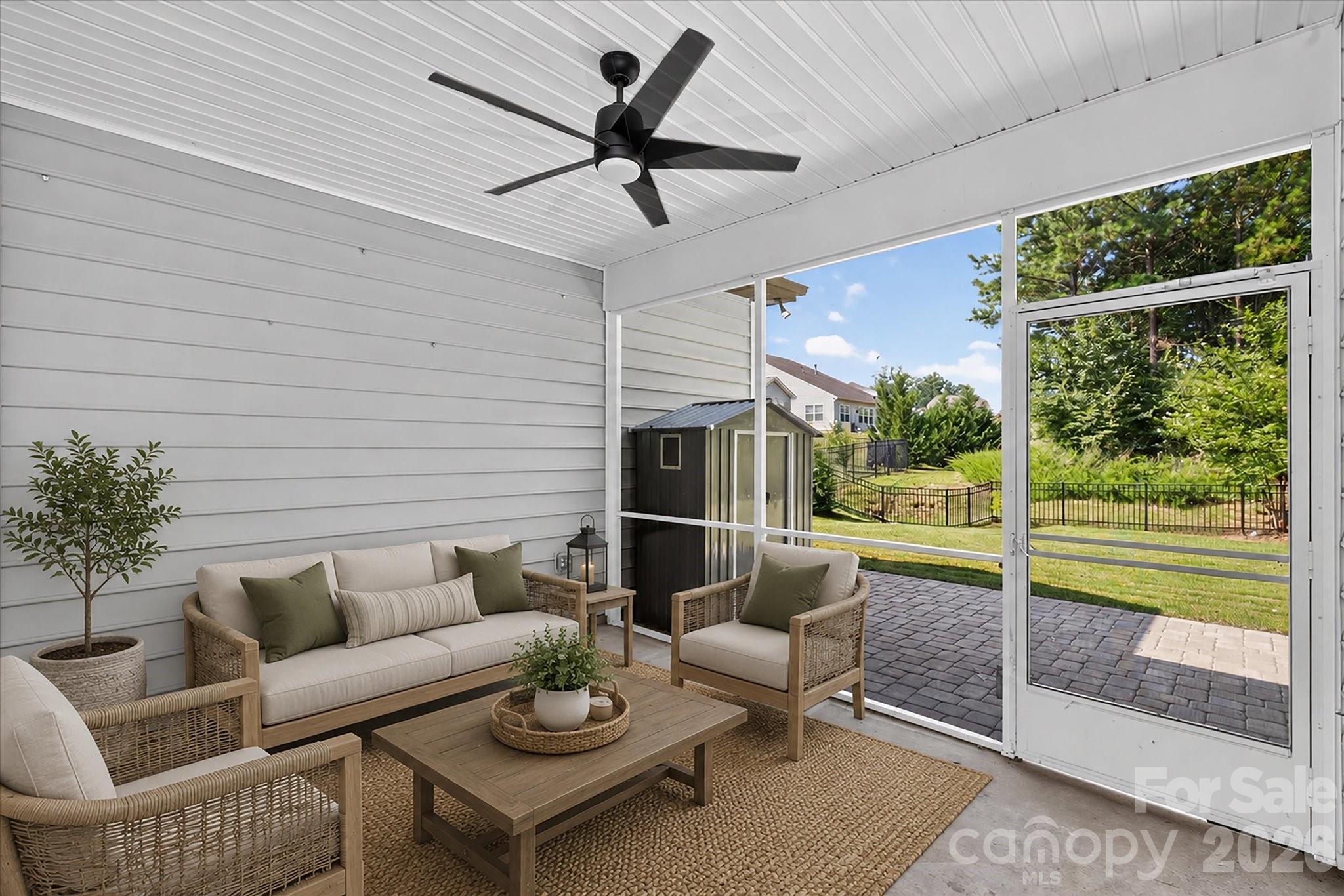 14016 Southbridge Forest Drive Property Photo 33