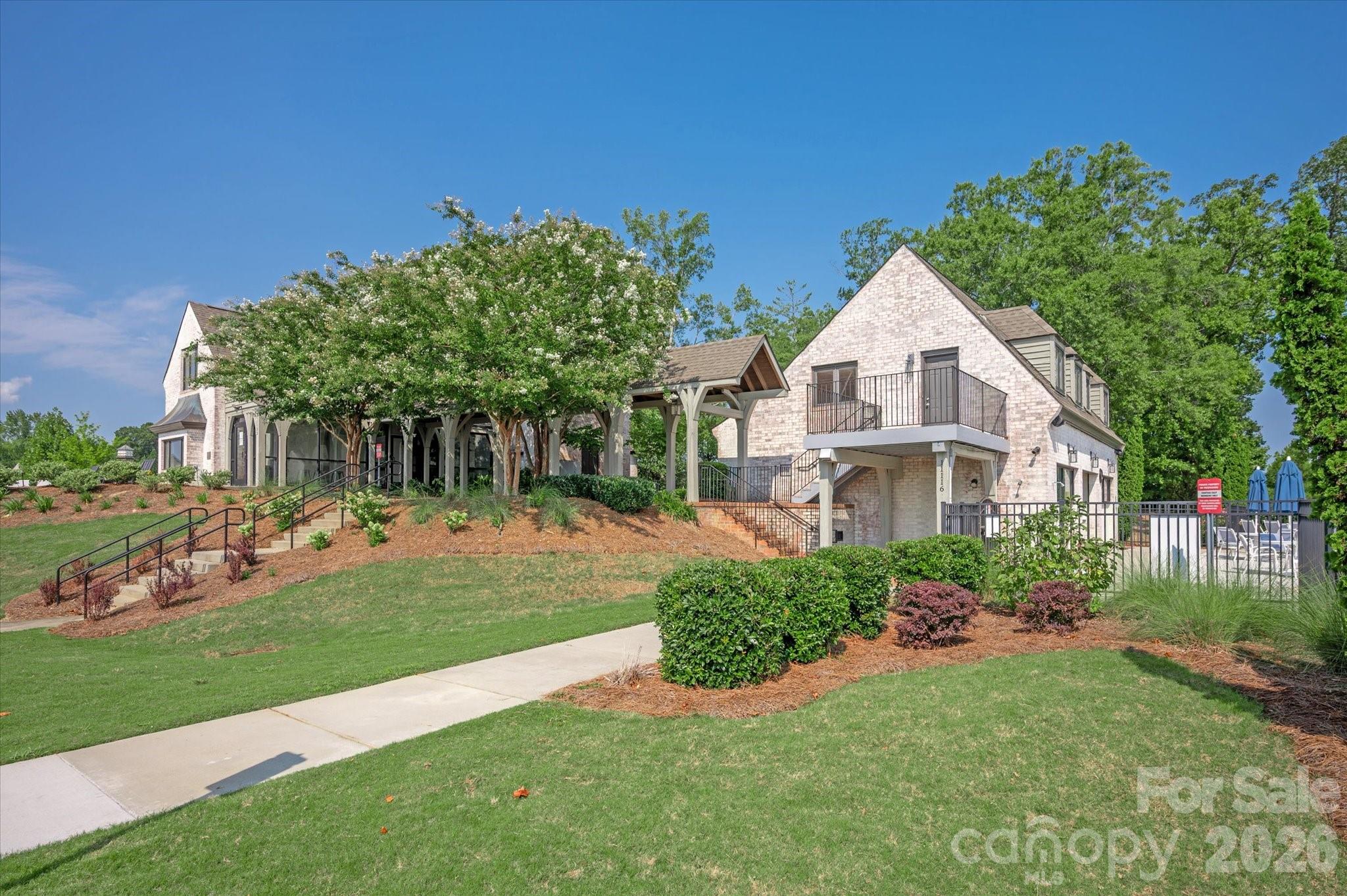 14016 Southbridge Forest Drive Property Photo 45