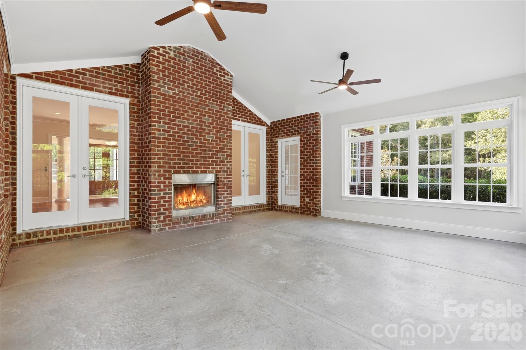 9620 Covey Trail Property Photo 13