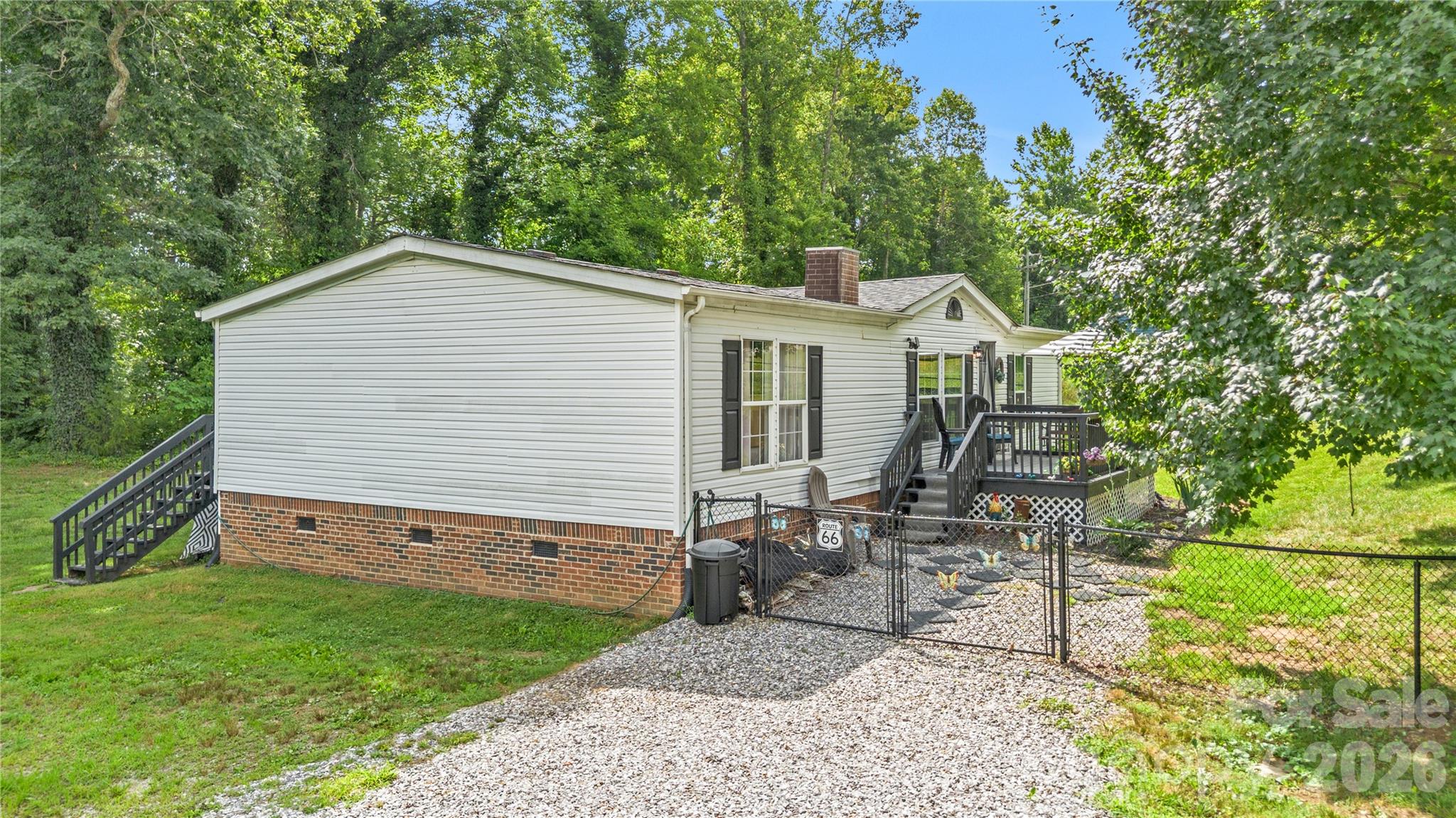 126 Samuel Circle Property Photo 3