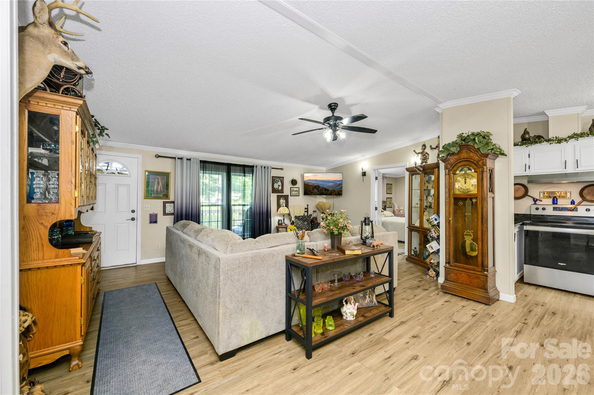 126 Samuel Circle Property Photo 6