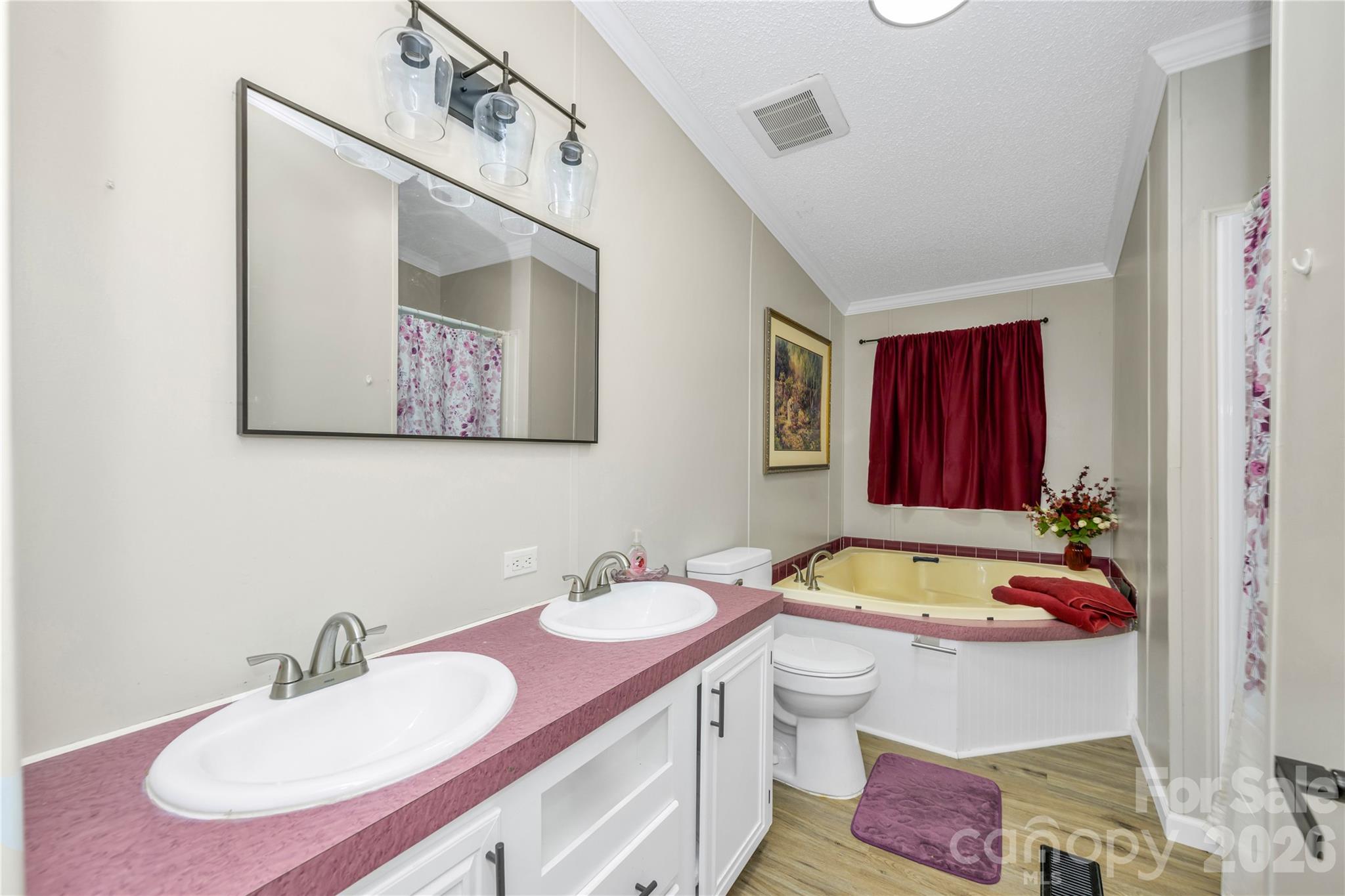 126 Samuel Circle Property Photo 13