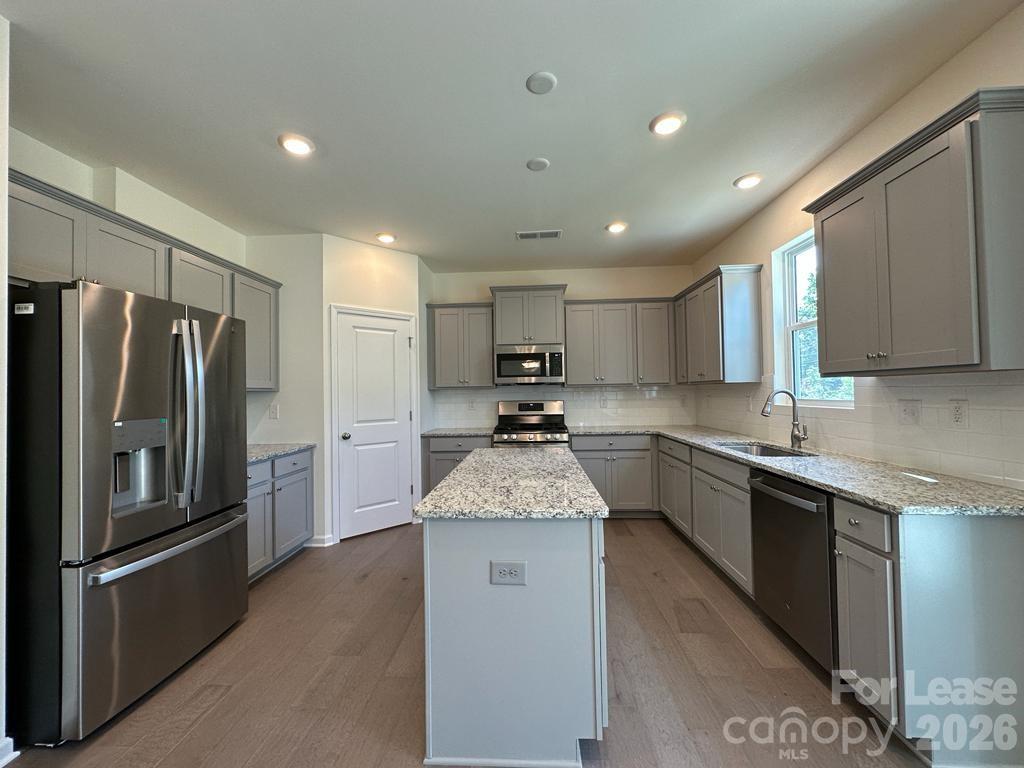 2897 Yeager Drive Property Photo 3