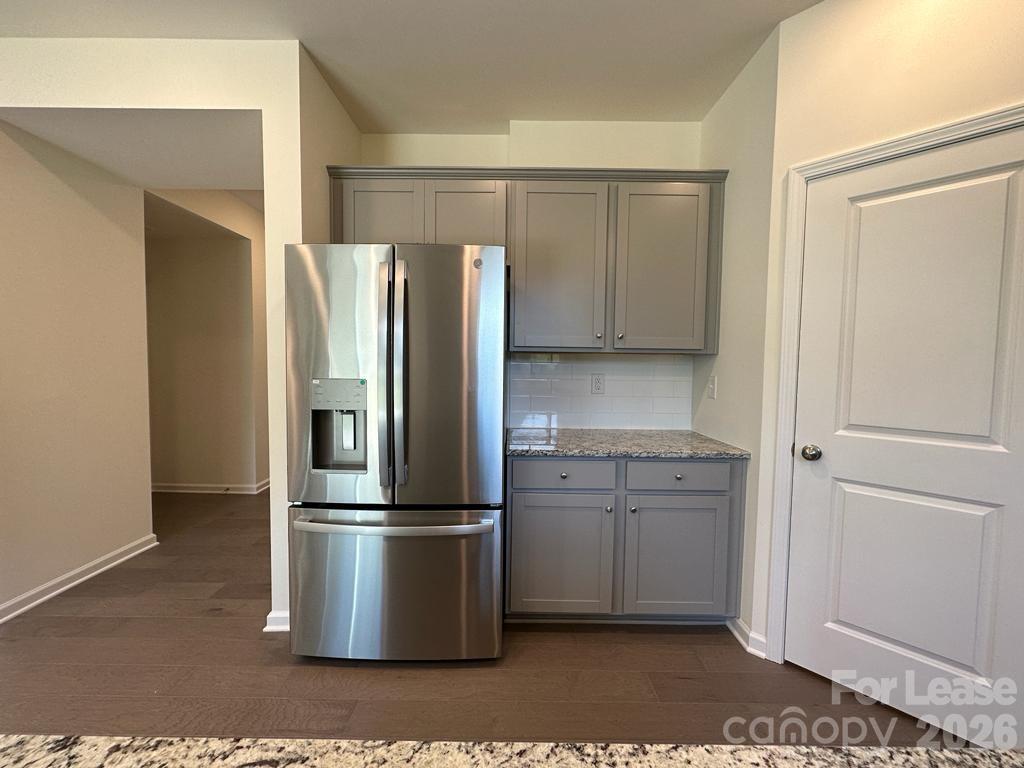 2897 Yeager Drive Property Photo 4