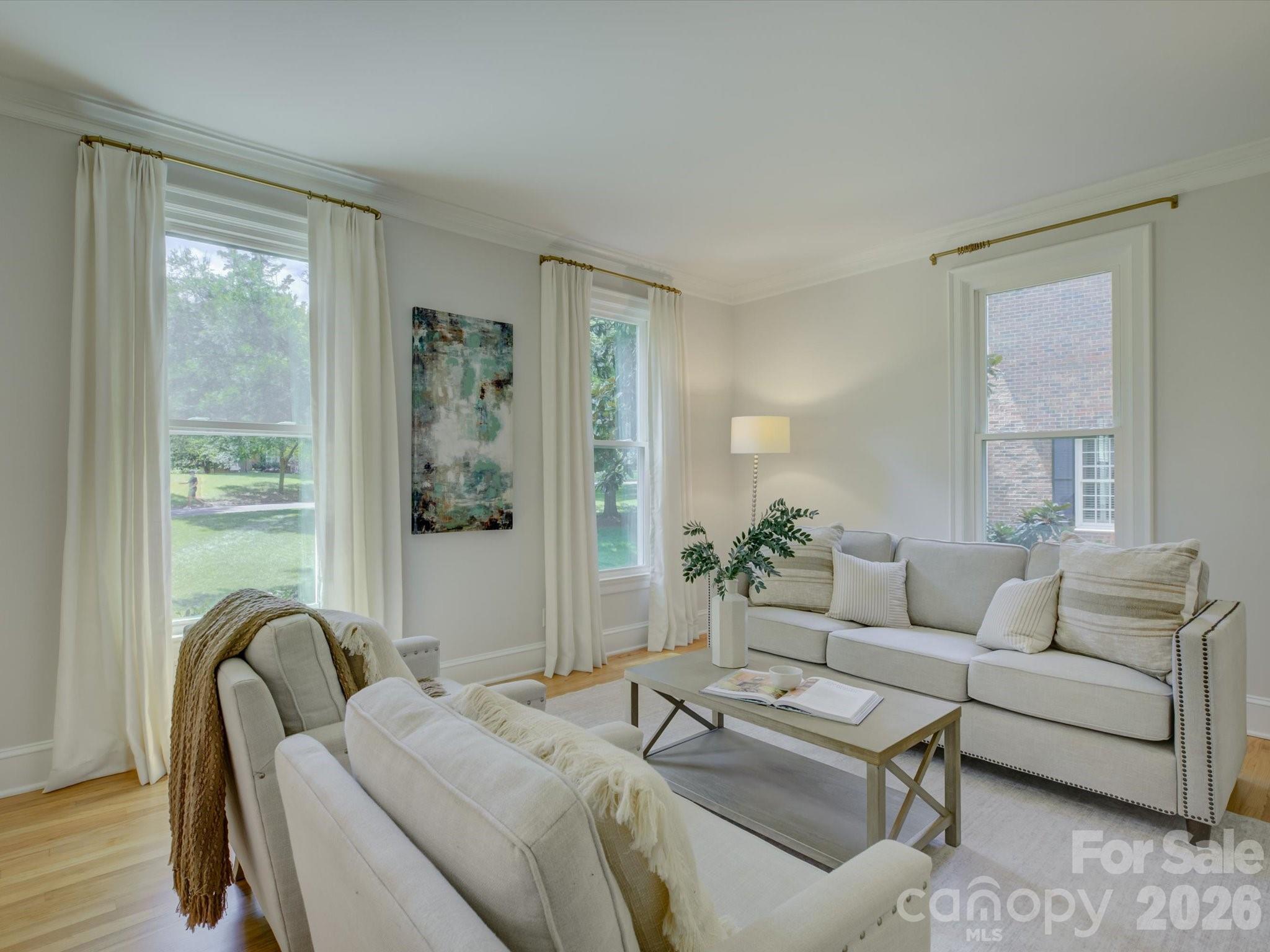 2301 Wharton Lane Property Photo 4