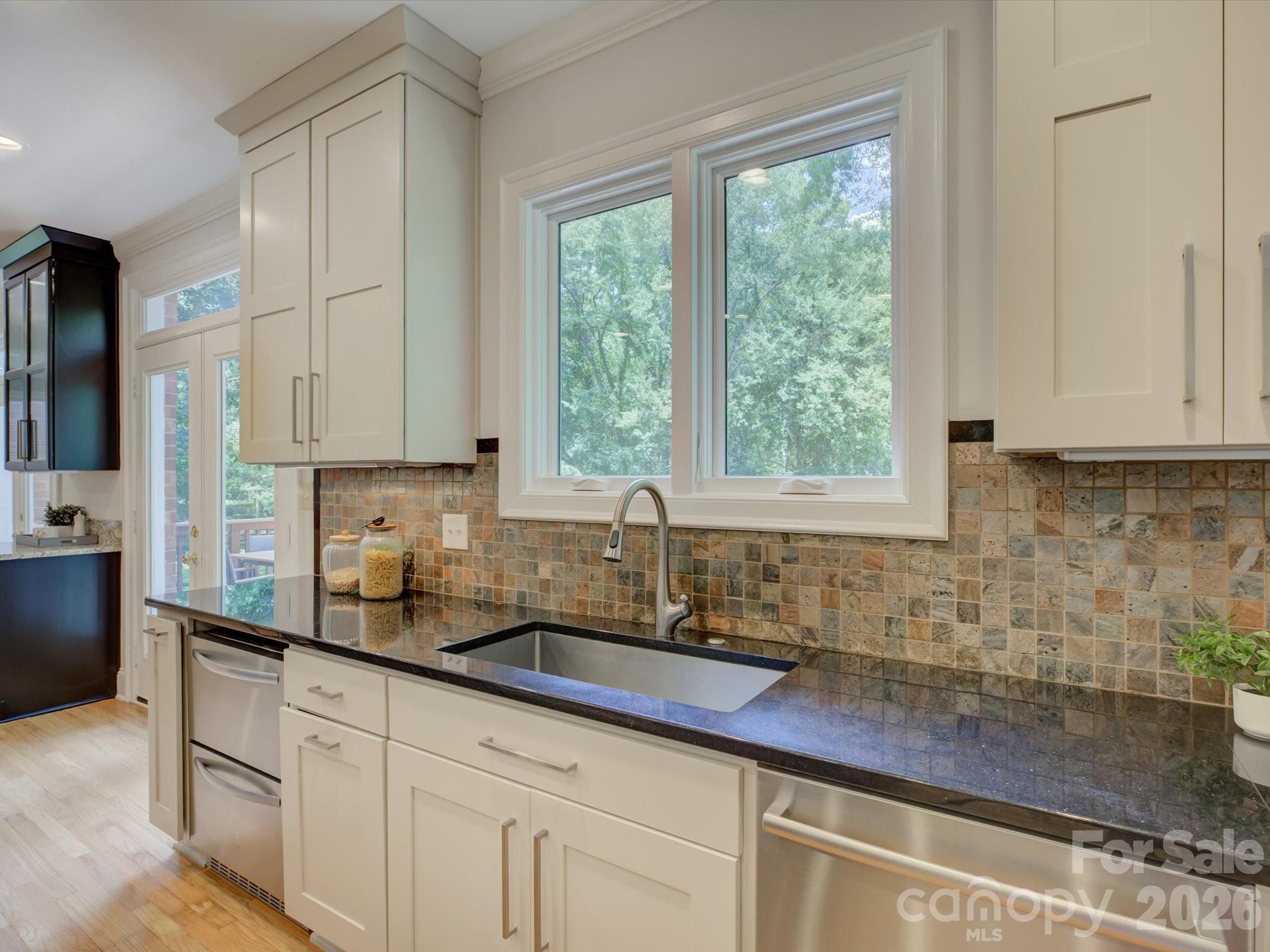 2301 Wharton Lane Property Photo 11