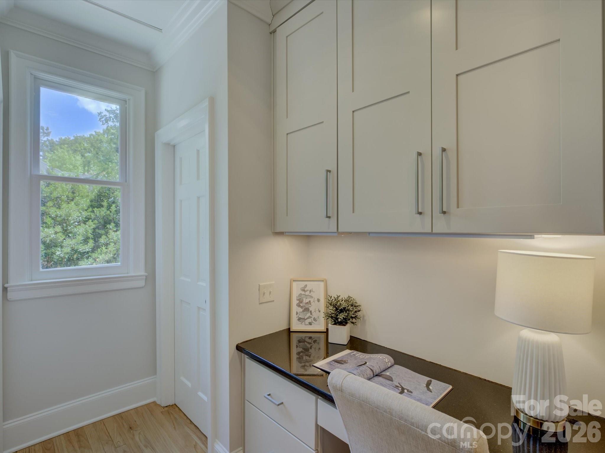2301 Wharton Lane Property Photo 14