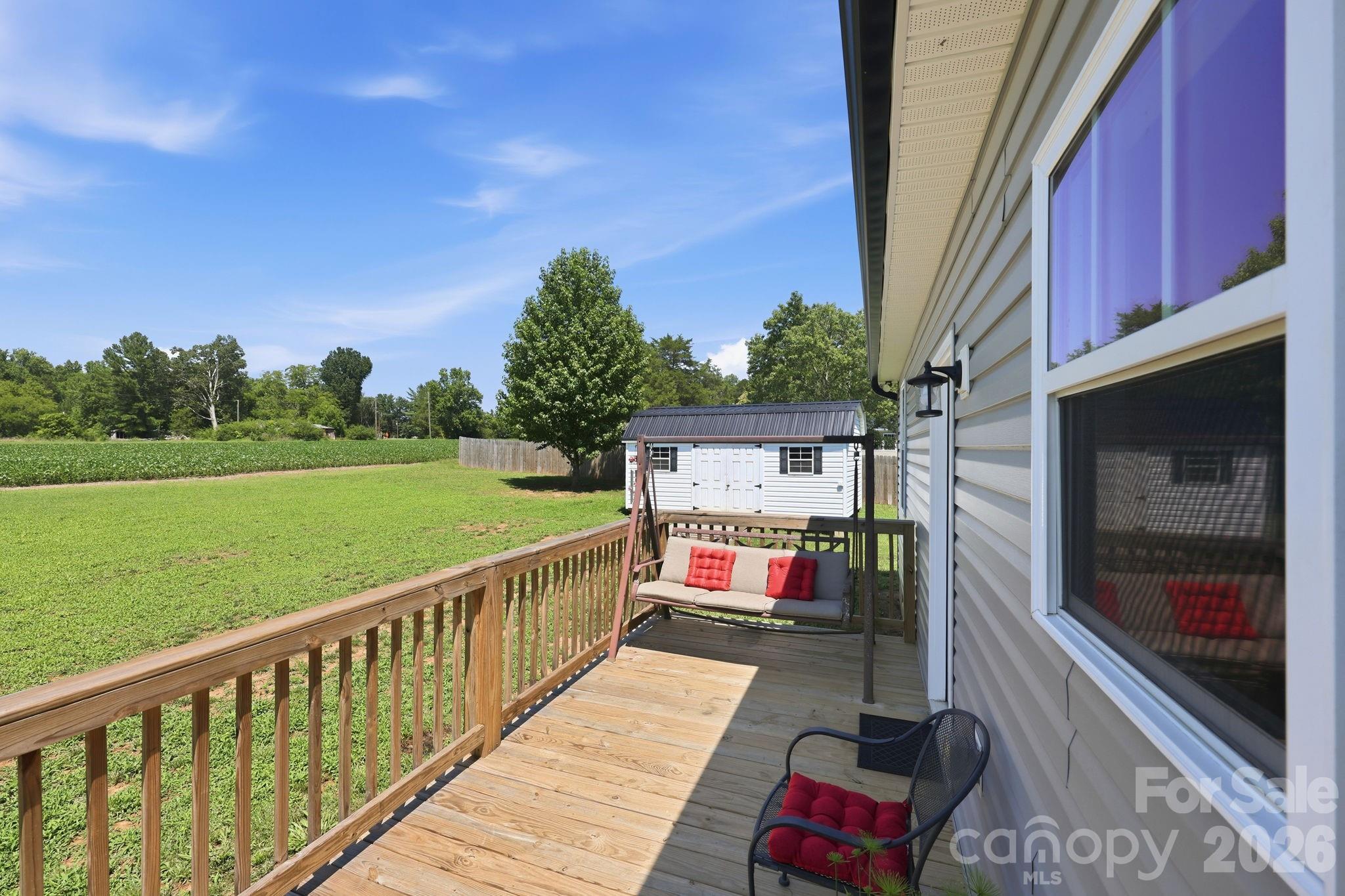 140 Smoke Lane Property Photo 33