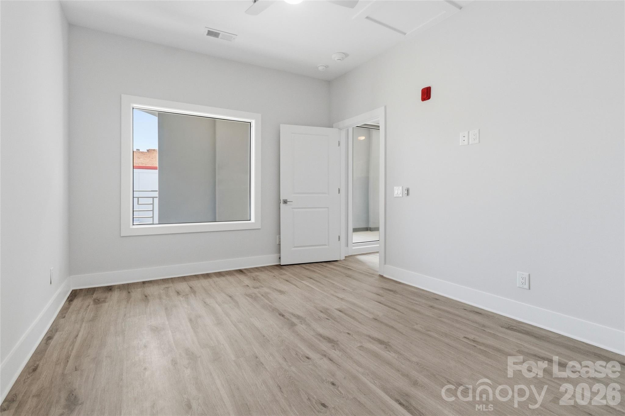 350 W Main Avenue 203 Property Photo 14