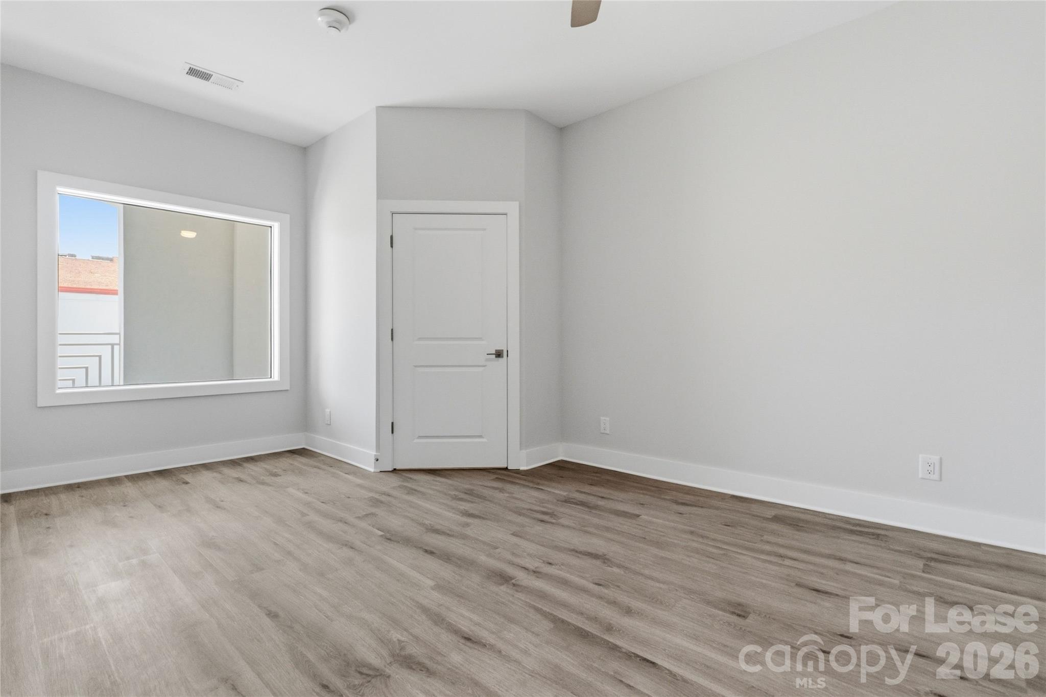 350 W Main Avenue 204 Property Photo 14