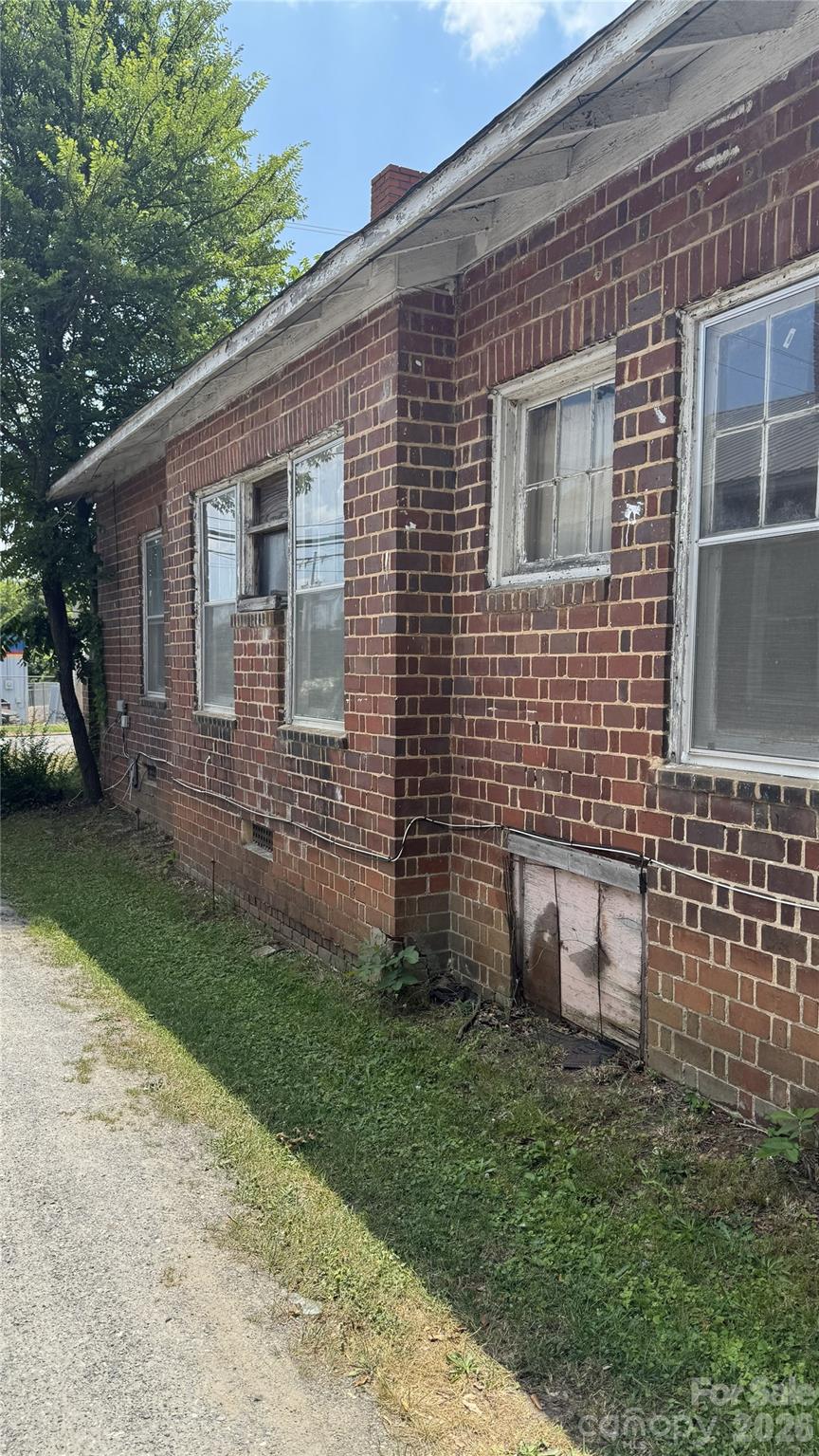 317 N Washington Street Property Photo 4