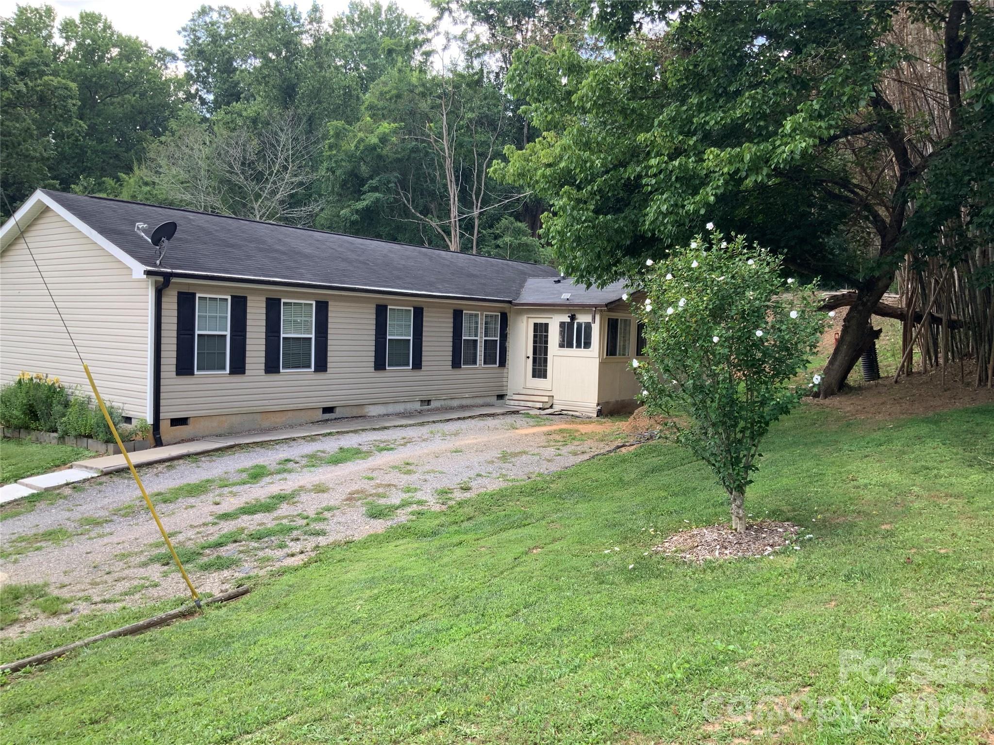 129 Concord Road Property Photo 1