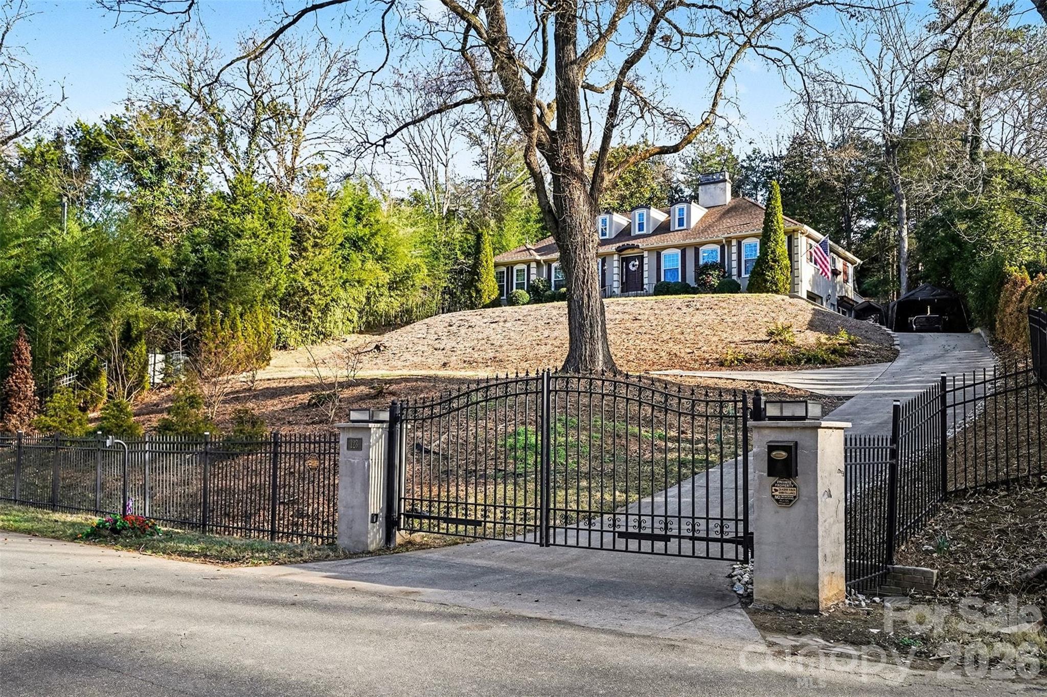 123 Old Bell Road Property Photo 2