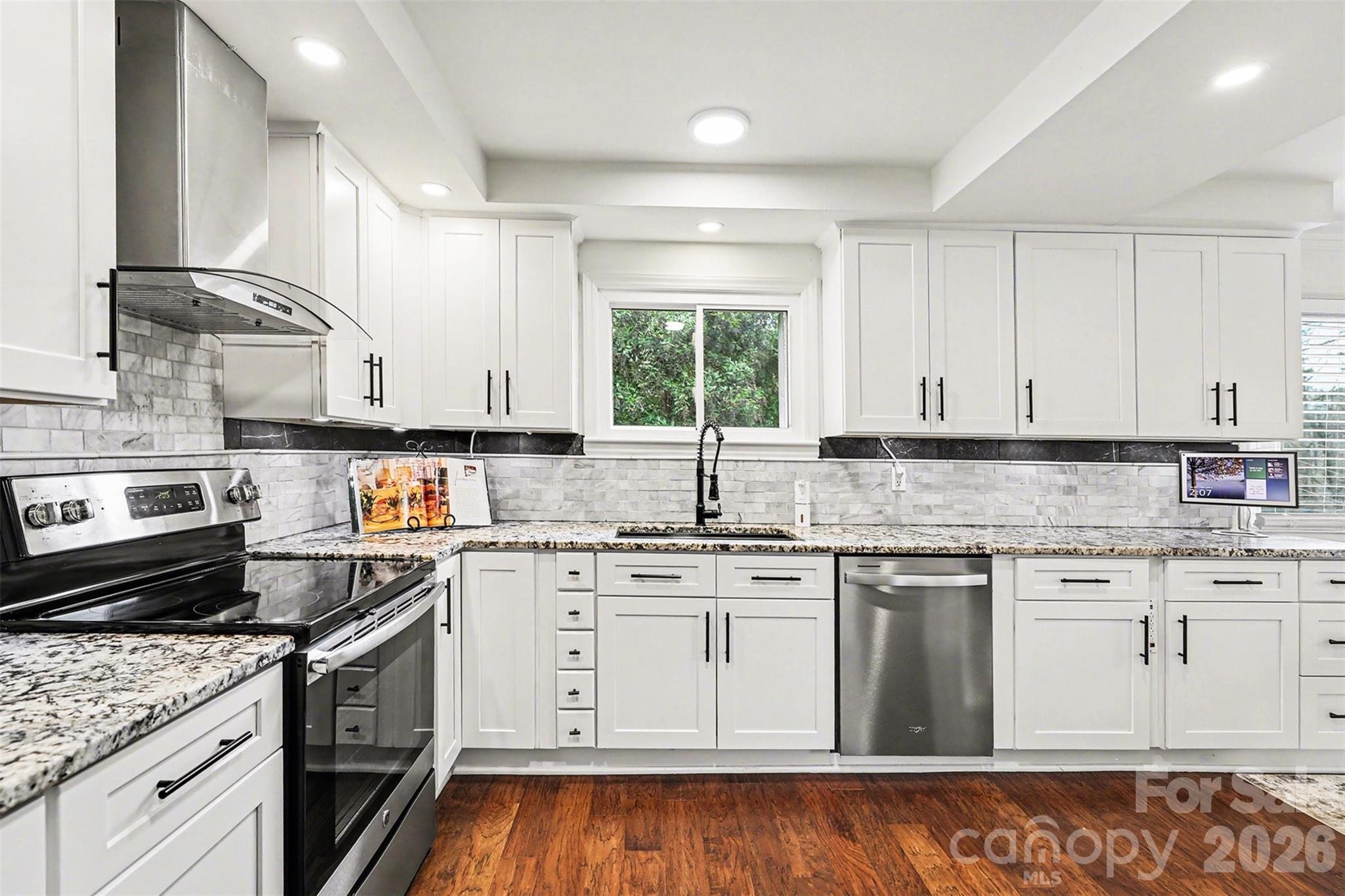 123 Old Bell Road Property Photo 3
