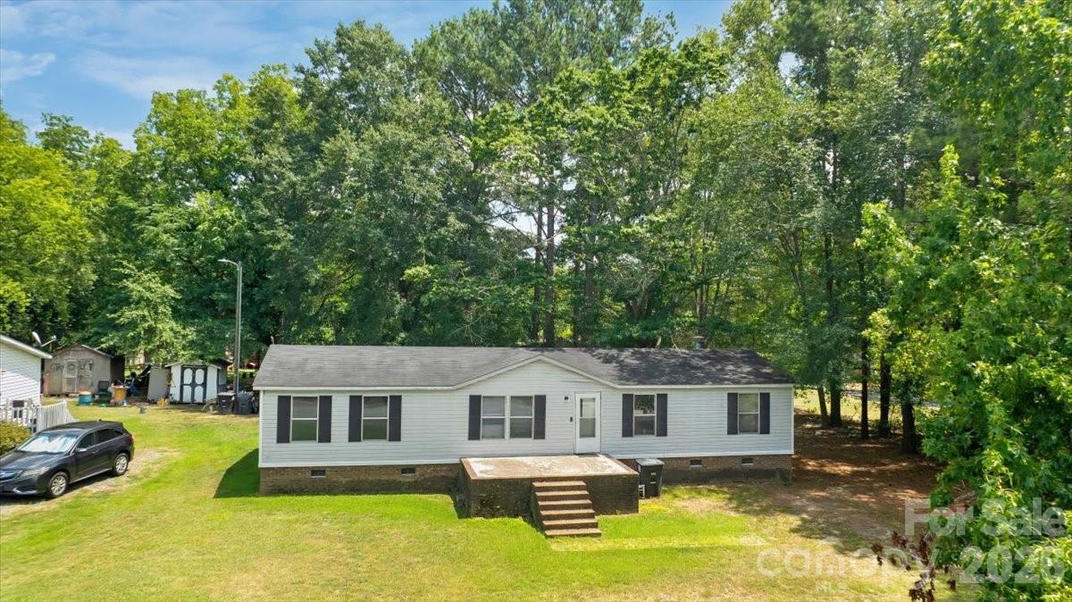 109 Maynard Avenue Property Photo 4