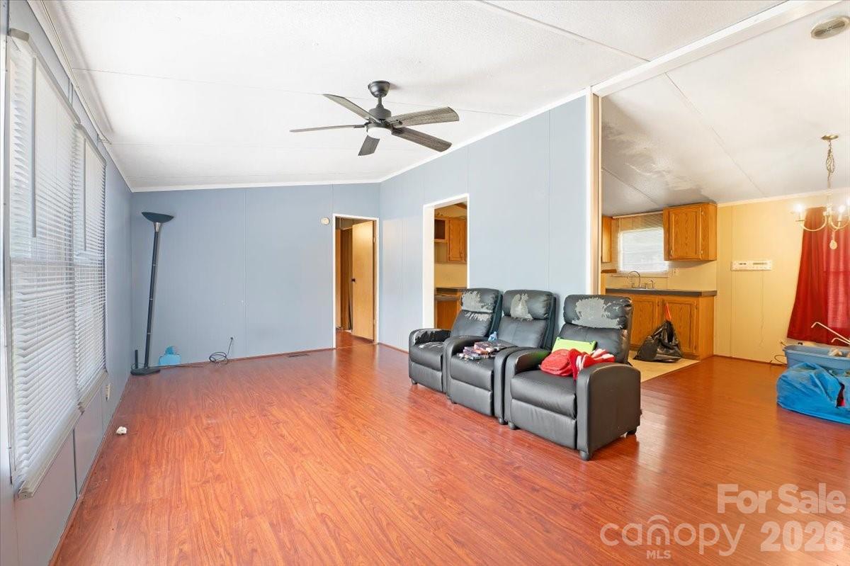 109 Maynard Avenue Property Photo 7