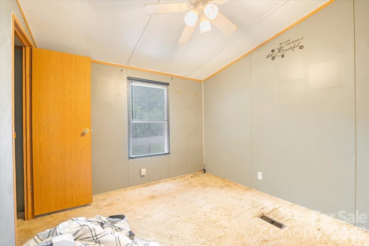 109 Maynard Avenue Property Photo 24