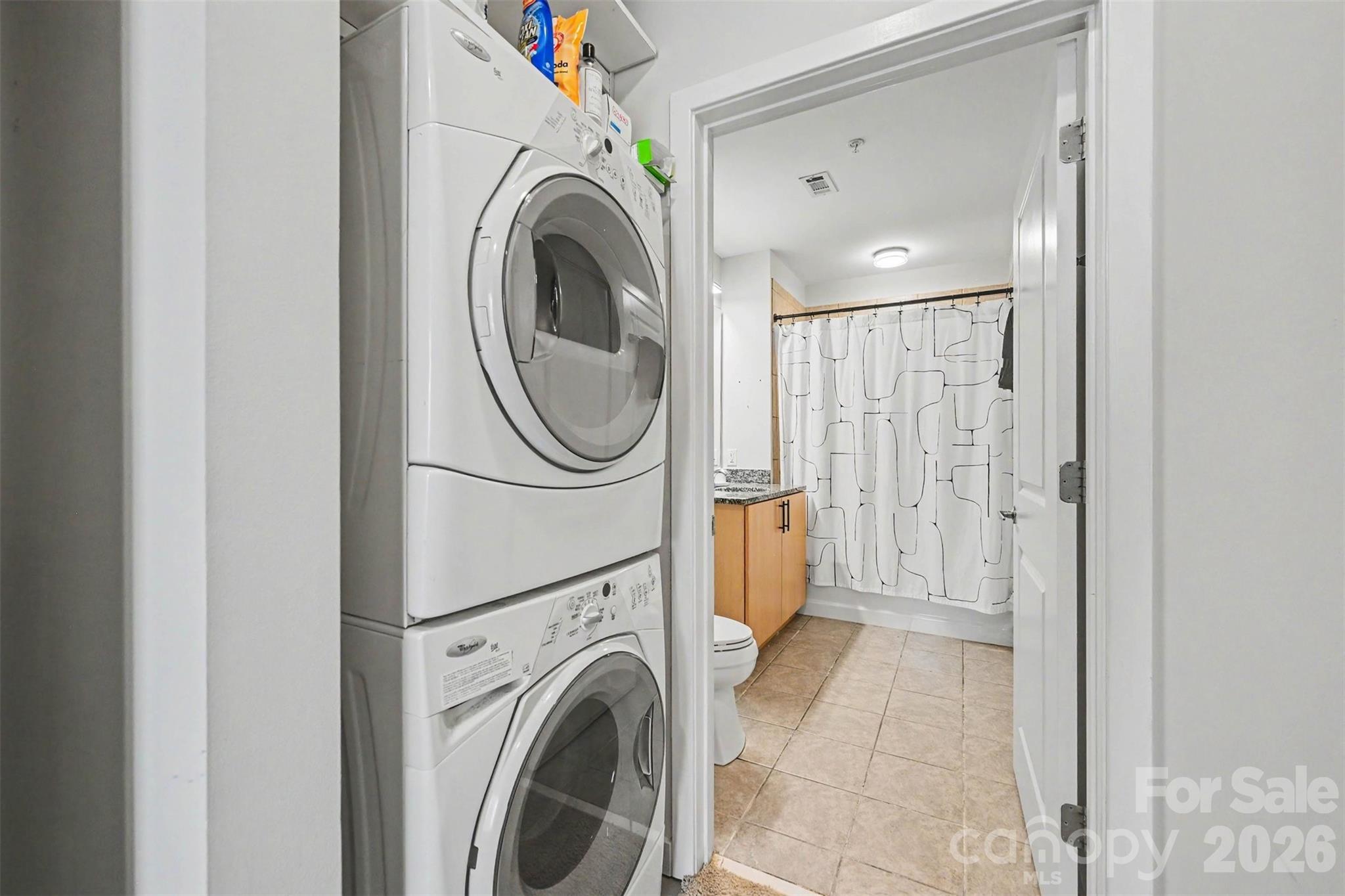 210 N Church Street 2204 Property Photo 20
