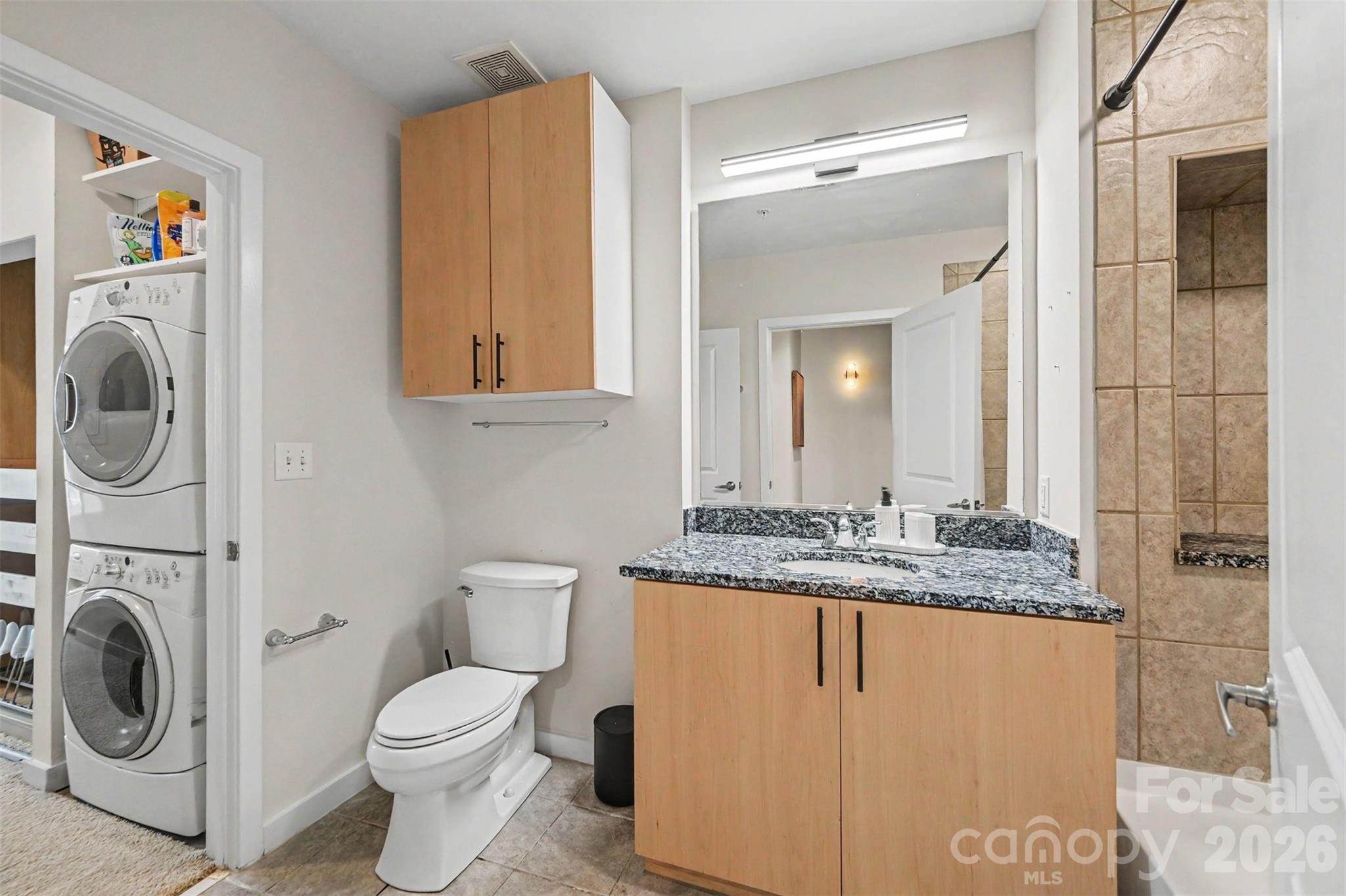 210 N Church Street 2204 Property Photo 22