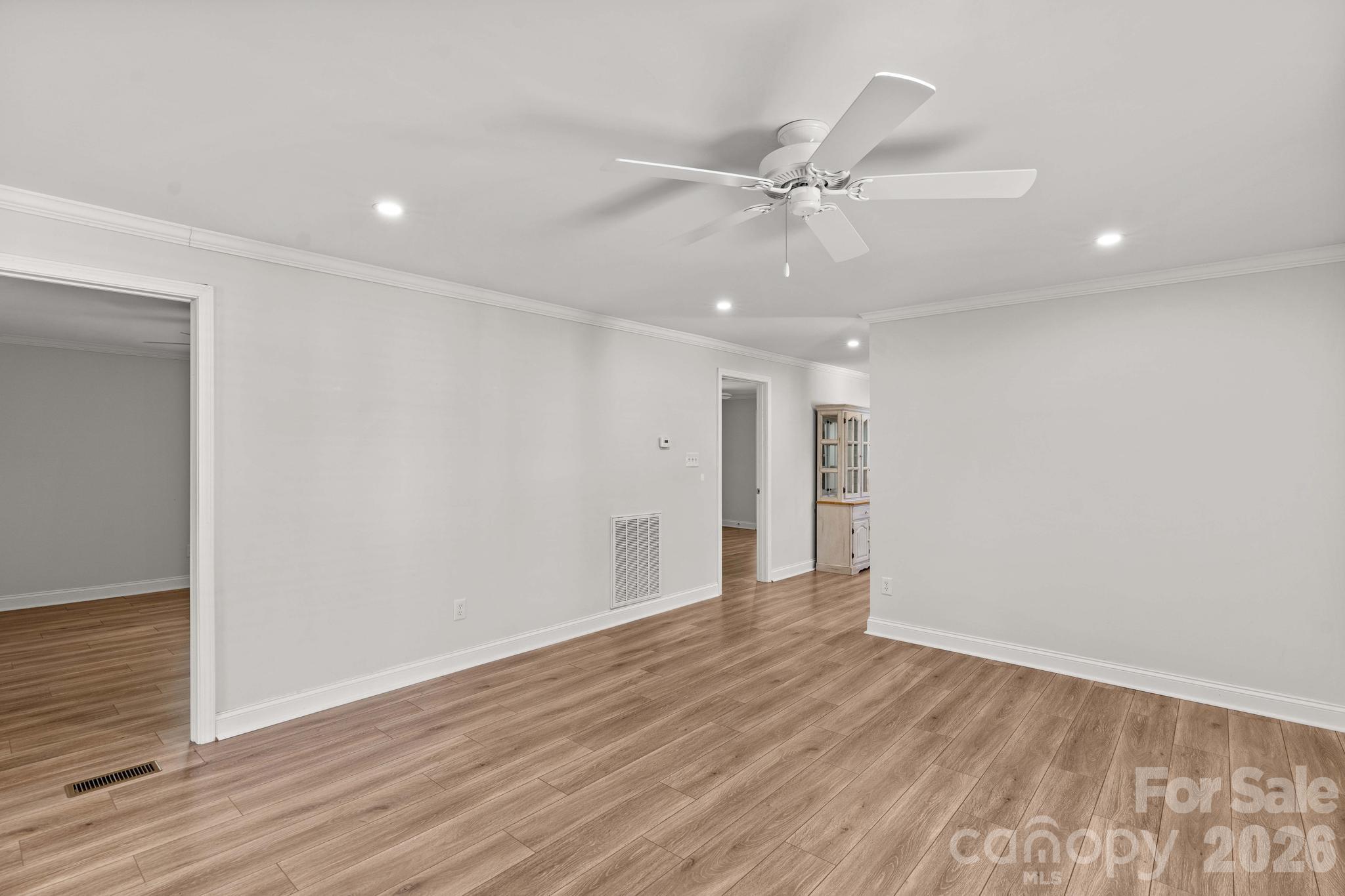 223 Nesbit Drive Property Photo 12