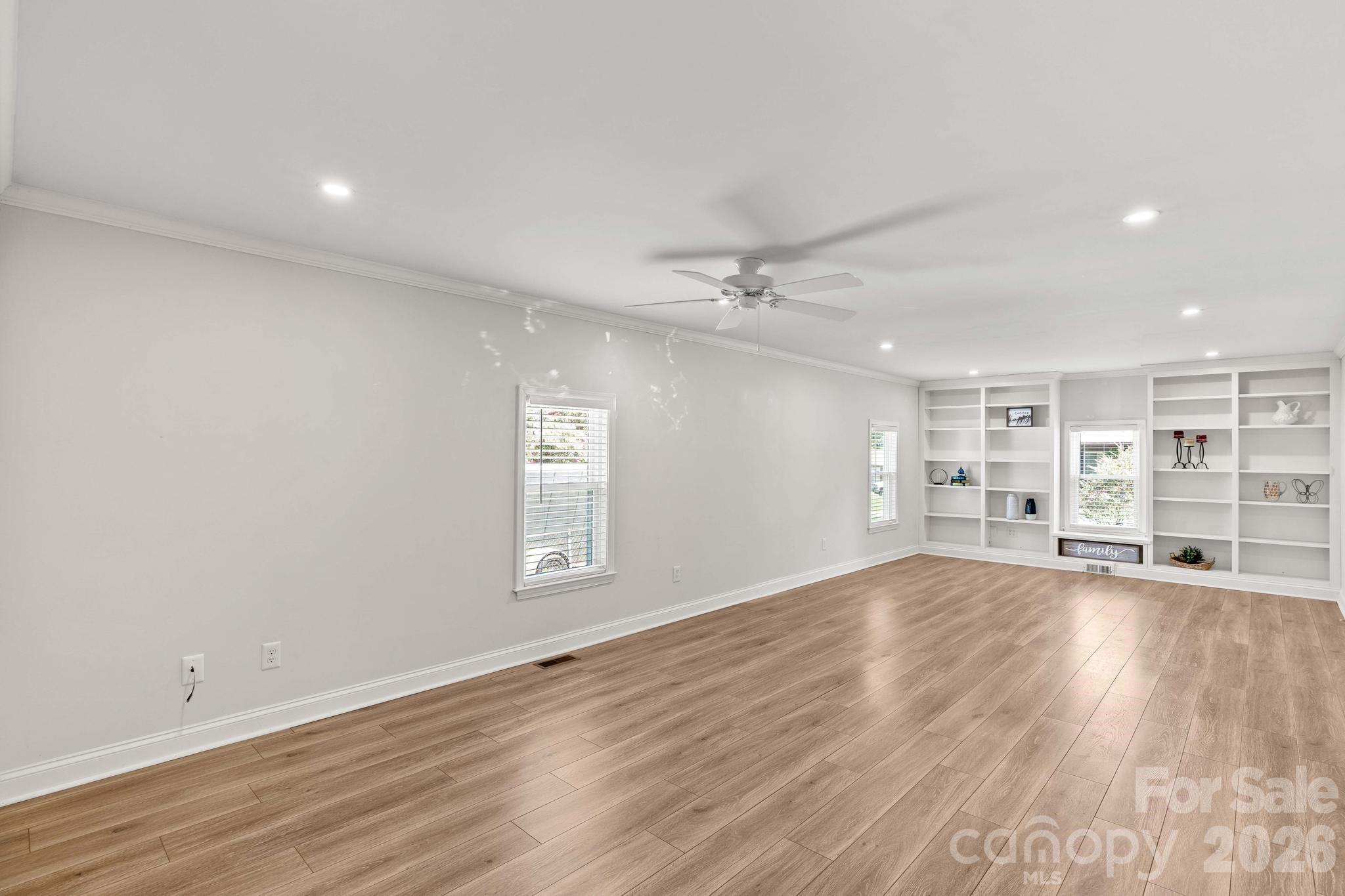 223 Nesbit Drive Property Photo 14