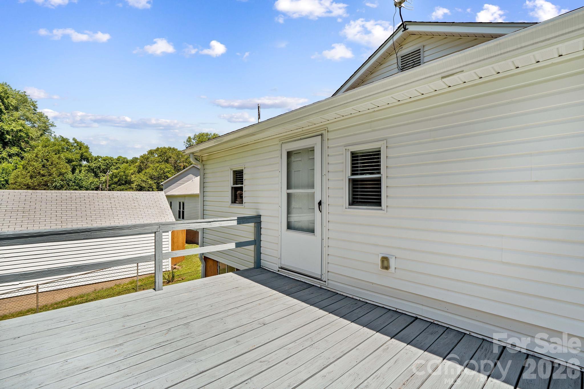 223 Nesbit Drive Property Photo 28