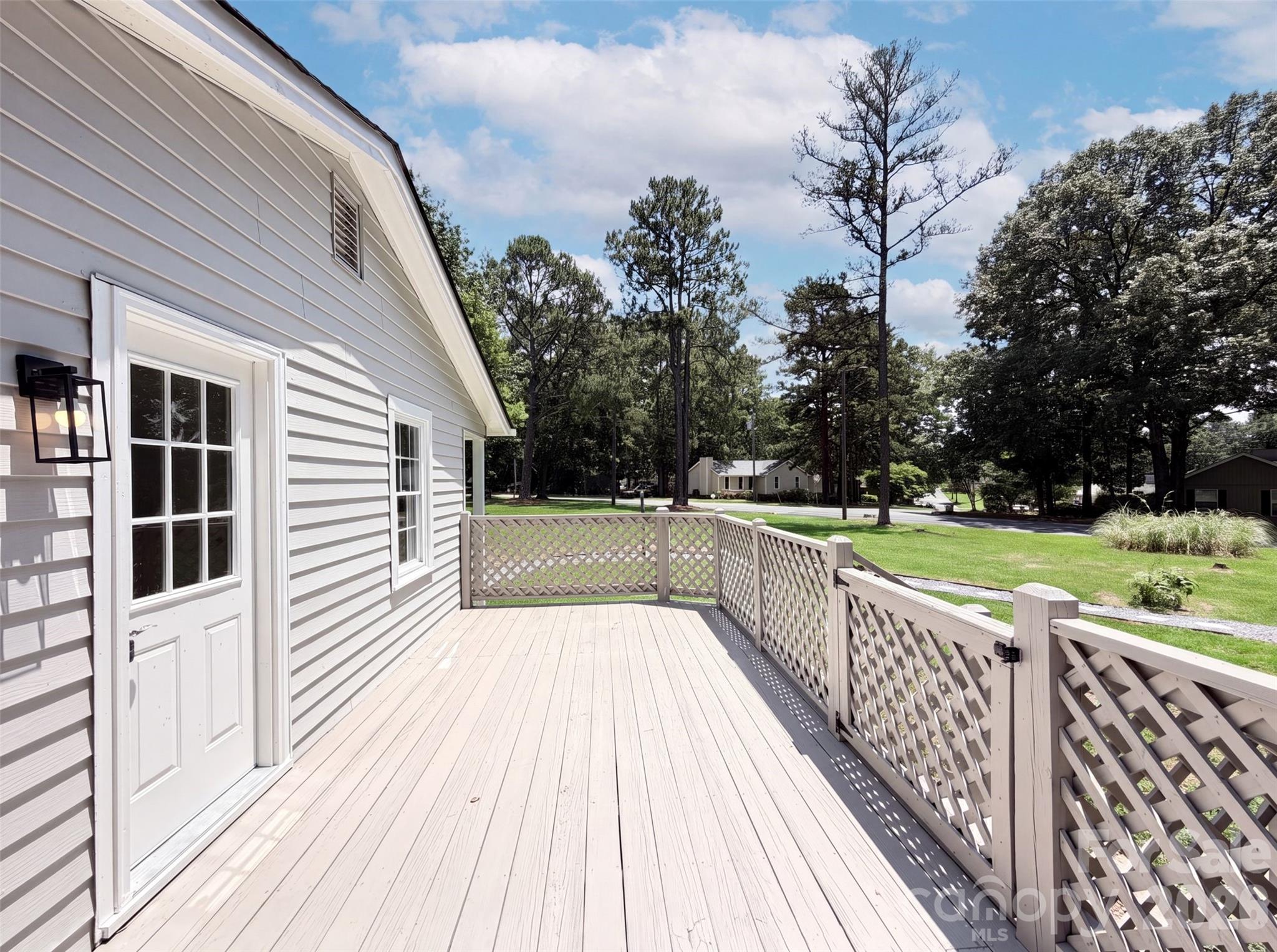 9801 Hannon Road Property Photo 17