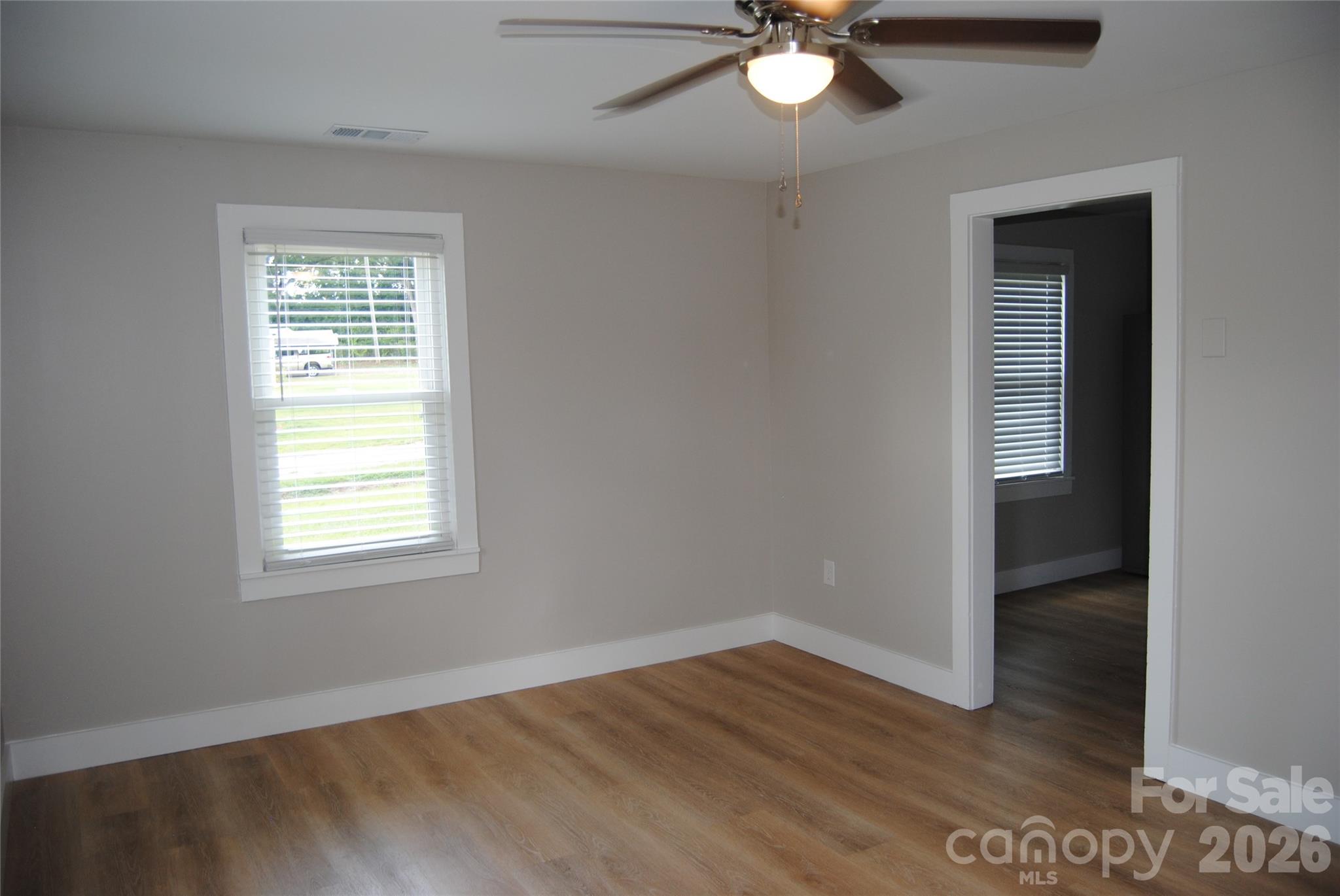 1612 Oakridge Meadows Court Property Photo 2