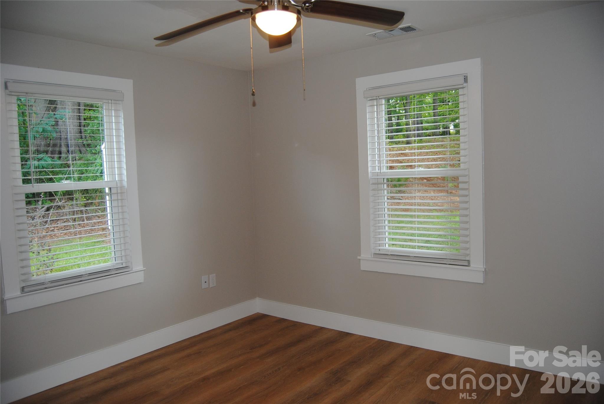 1612 Oakridge Meadows Court Property Photo 9