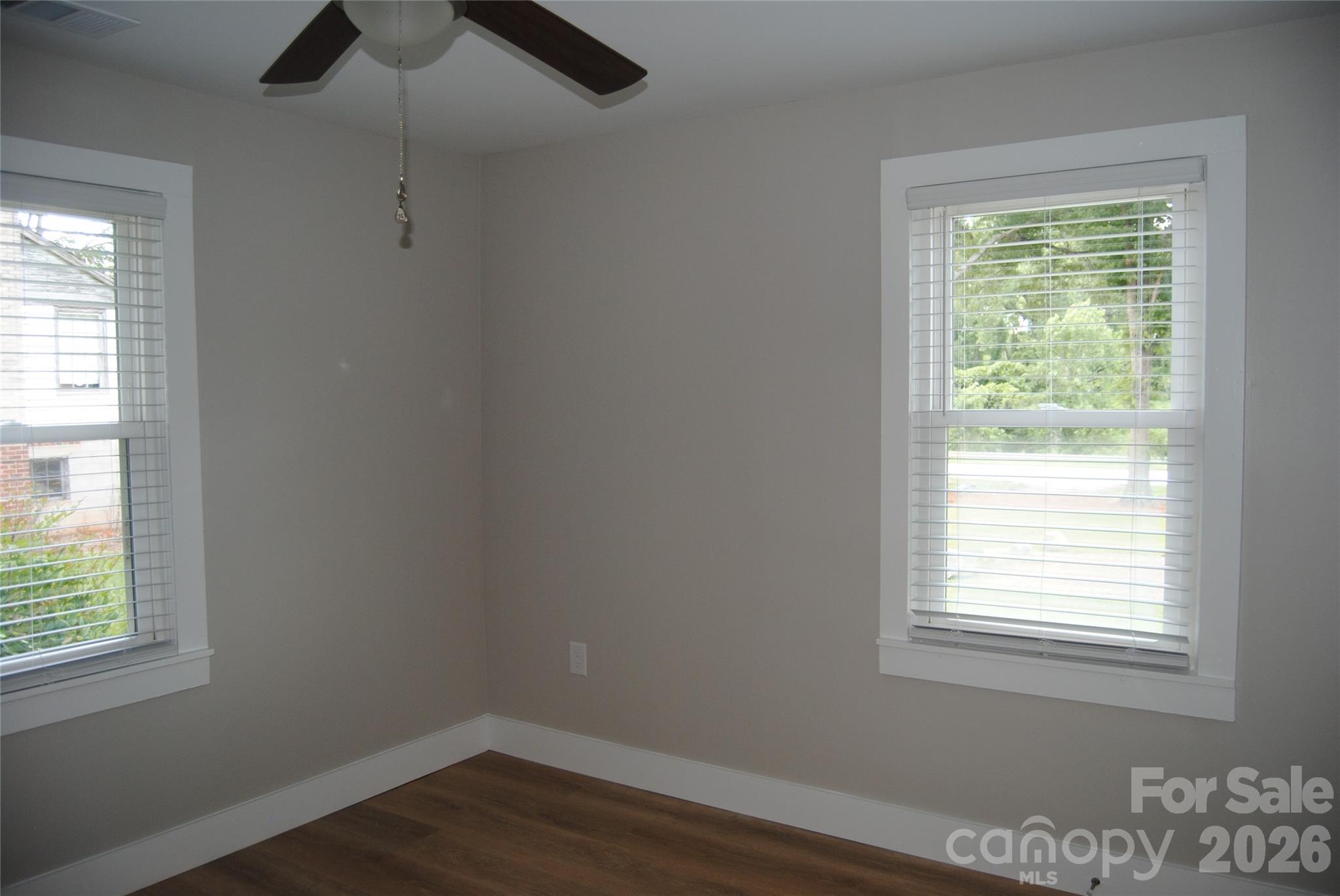 1612 Oakridge Meadows Court Property Photo 11