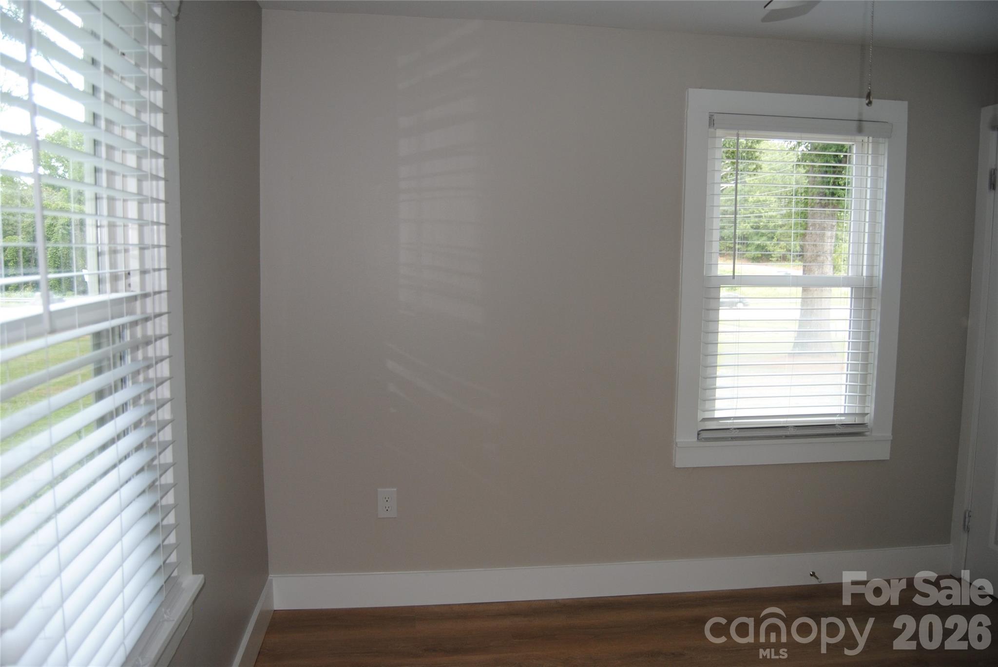 1612 Oakridge Meadows Court Property Photo 12
